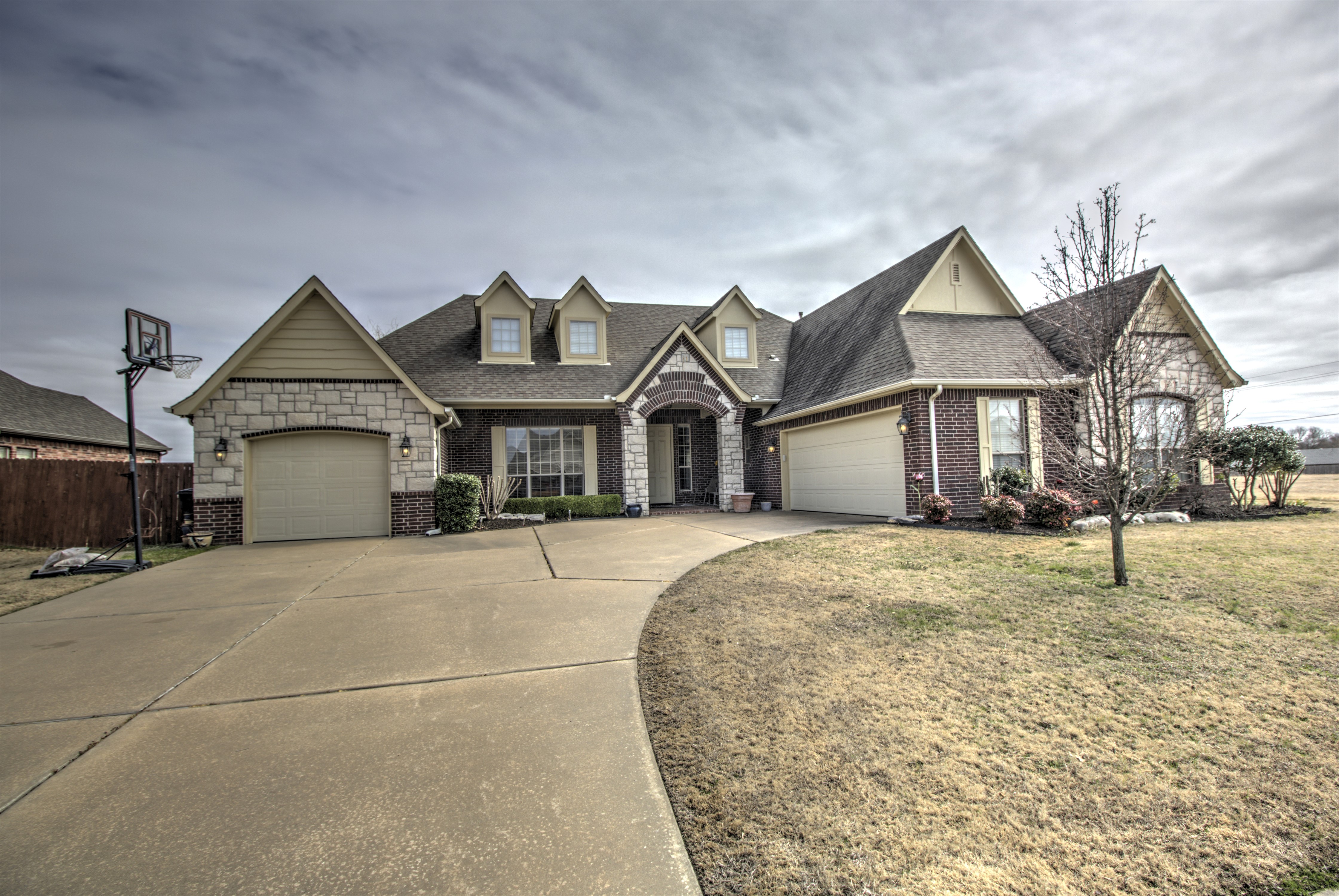 108 Homestead Drive Property Photo 1
