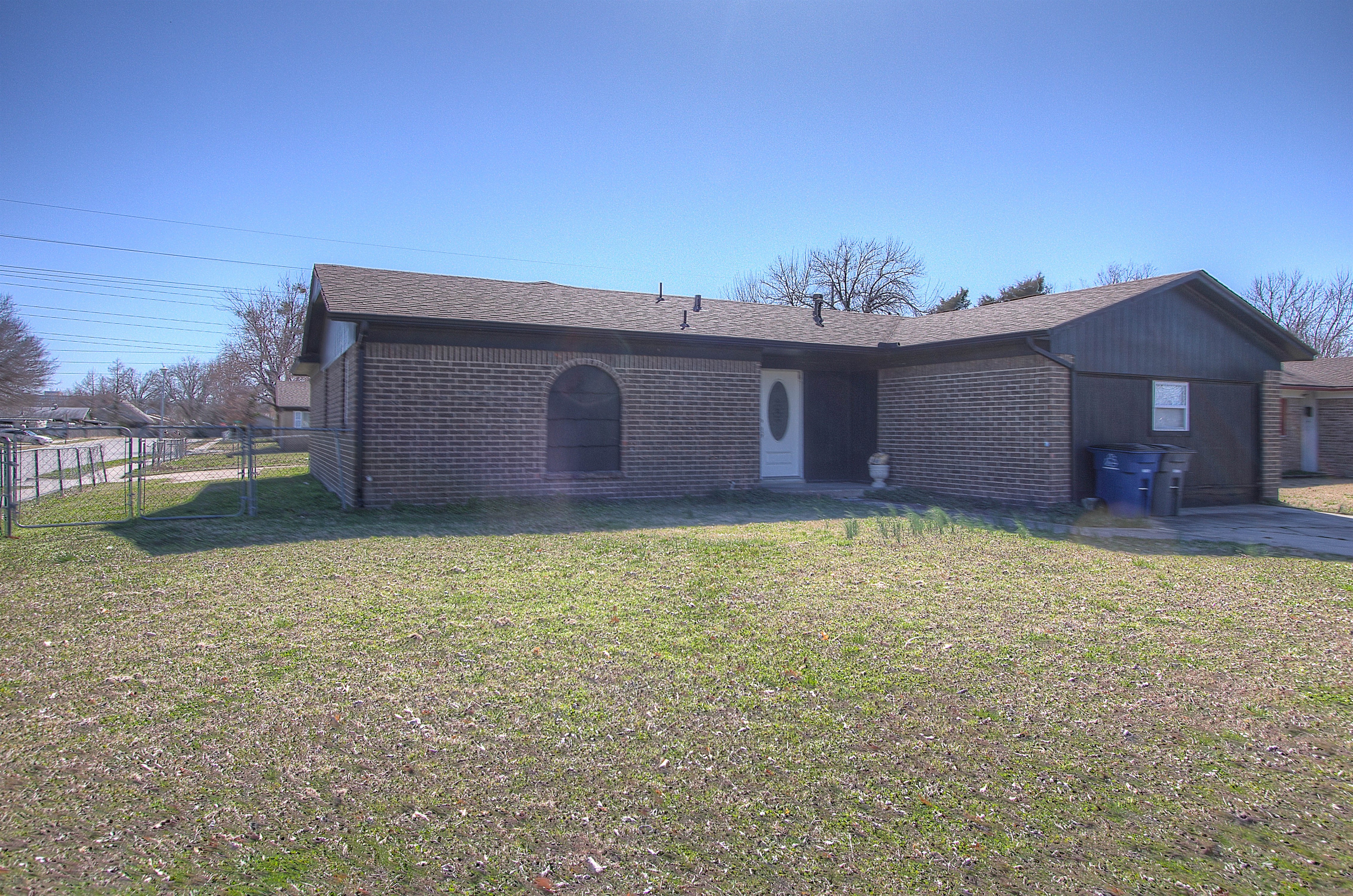 10646 E 34th Street Property Photo 1