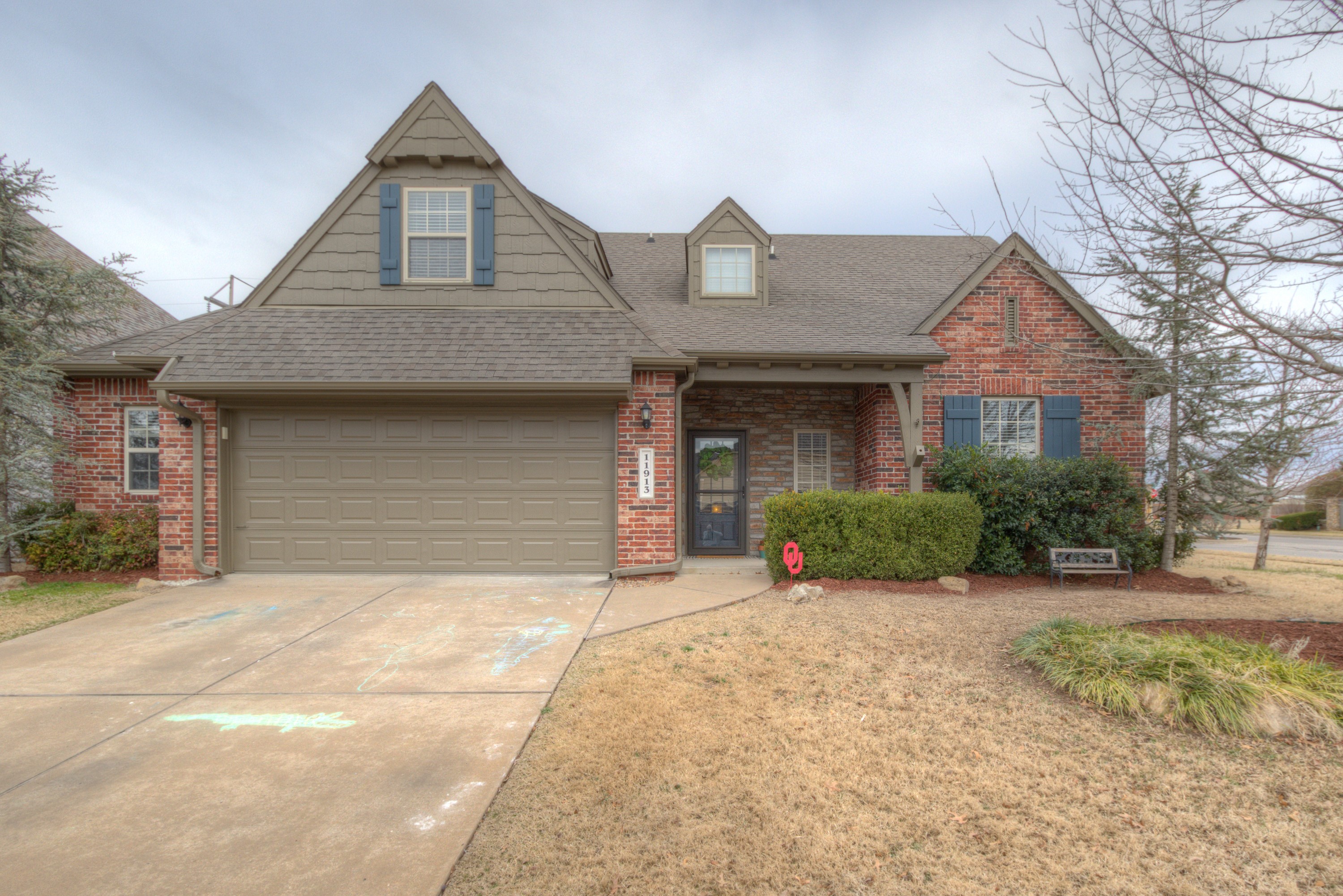 11913 S Redbud Street Property Photo 1