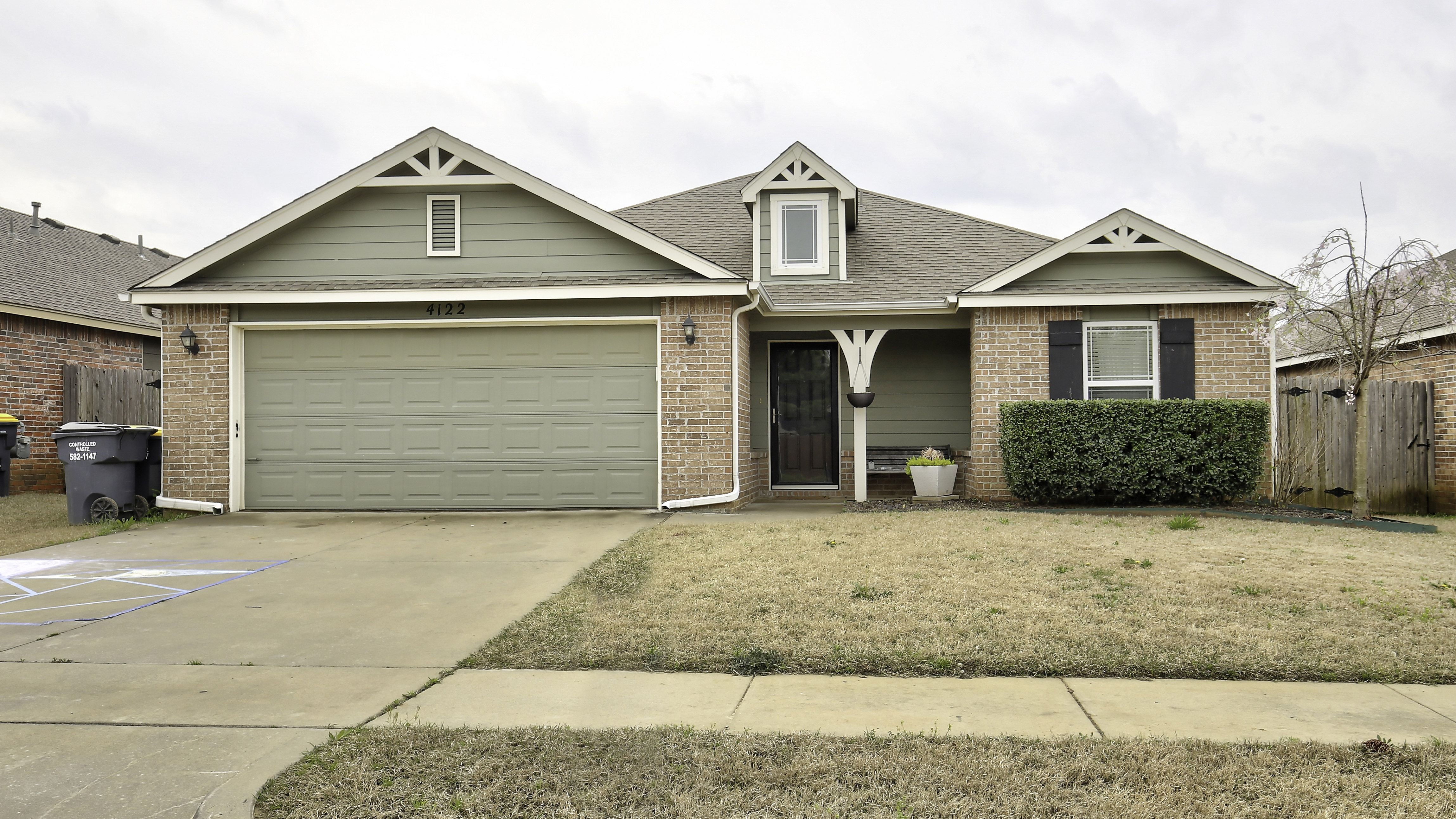 4122 W 104th Place Property Photo 1