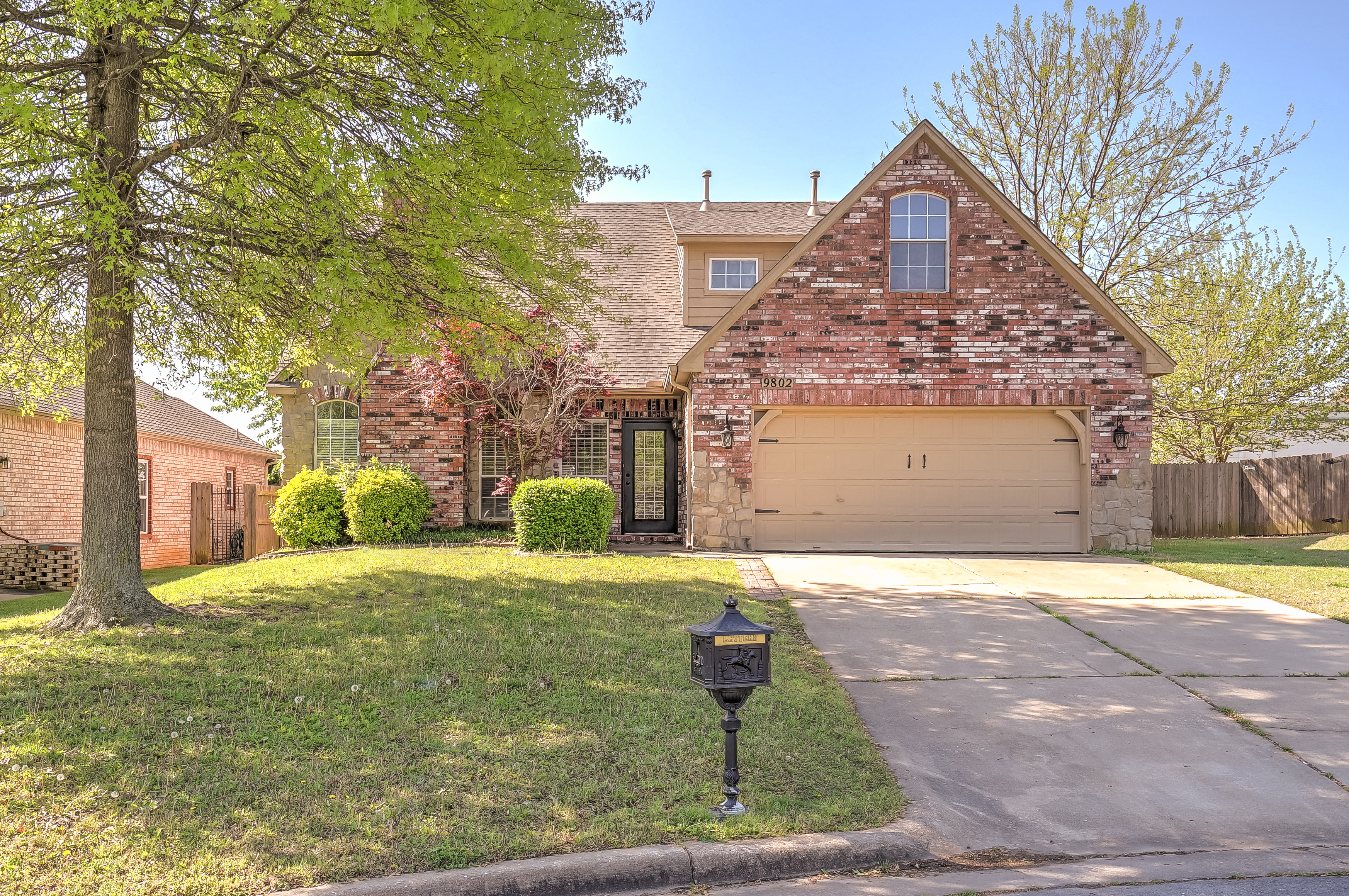 9802 E 99th Place Property Photo 1