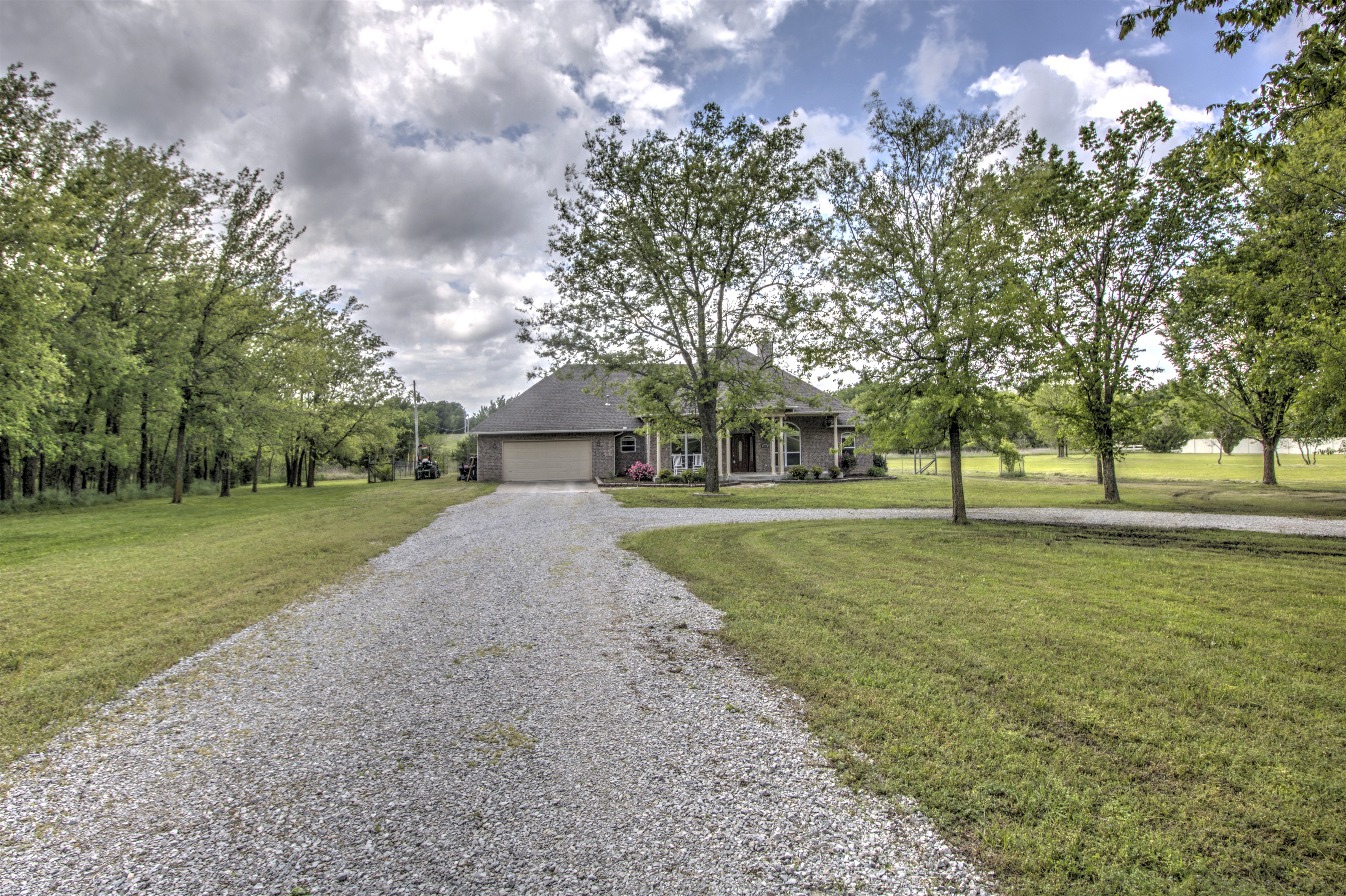 4256 E 490 Road Property Photo 1