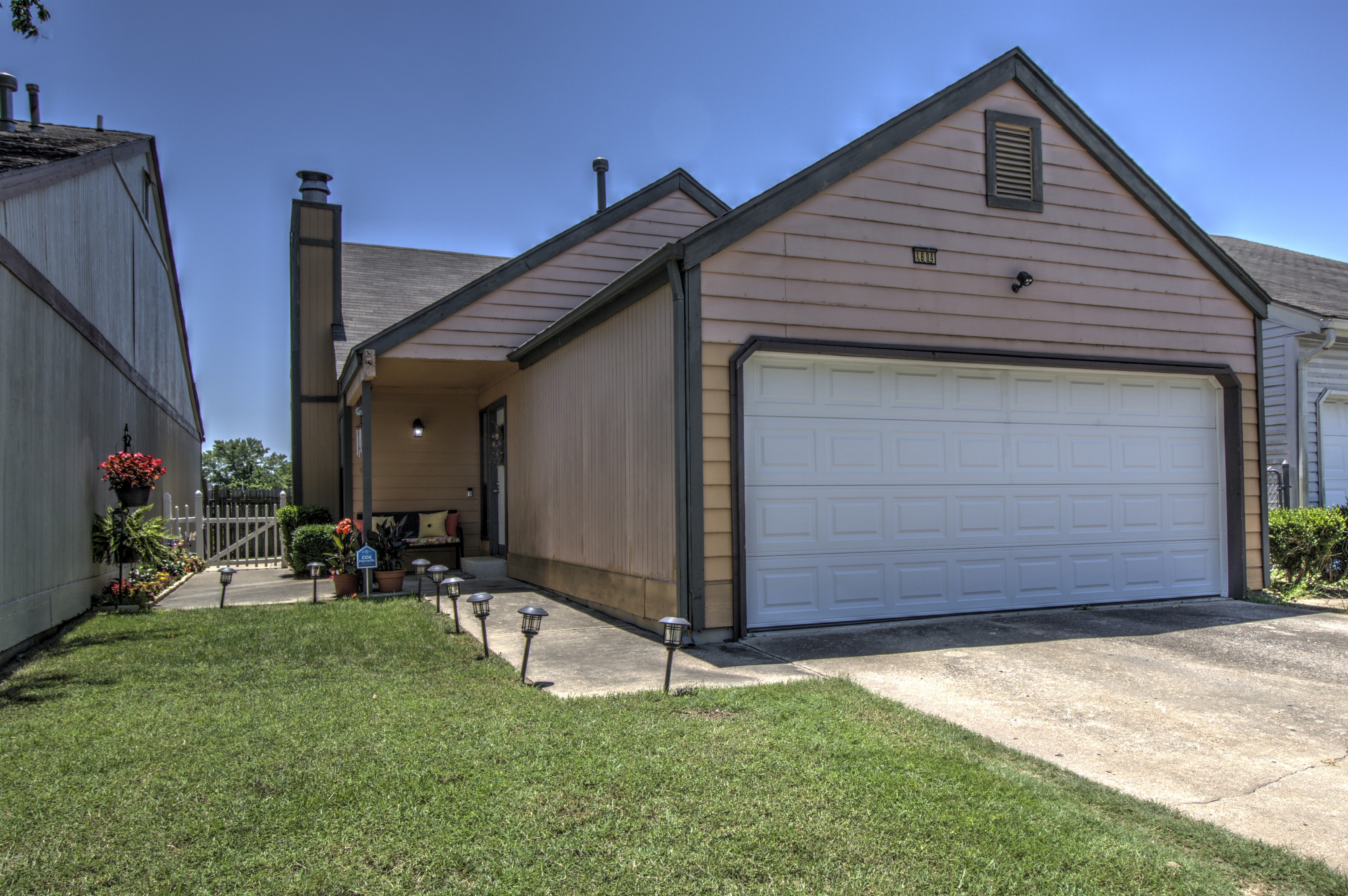 1604 E 66th Street Property Photo 1