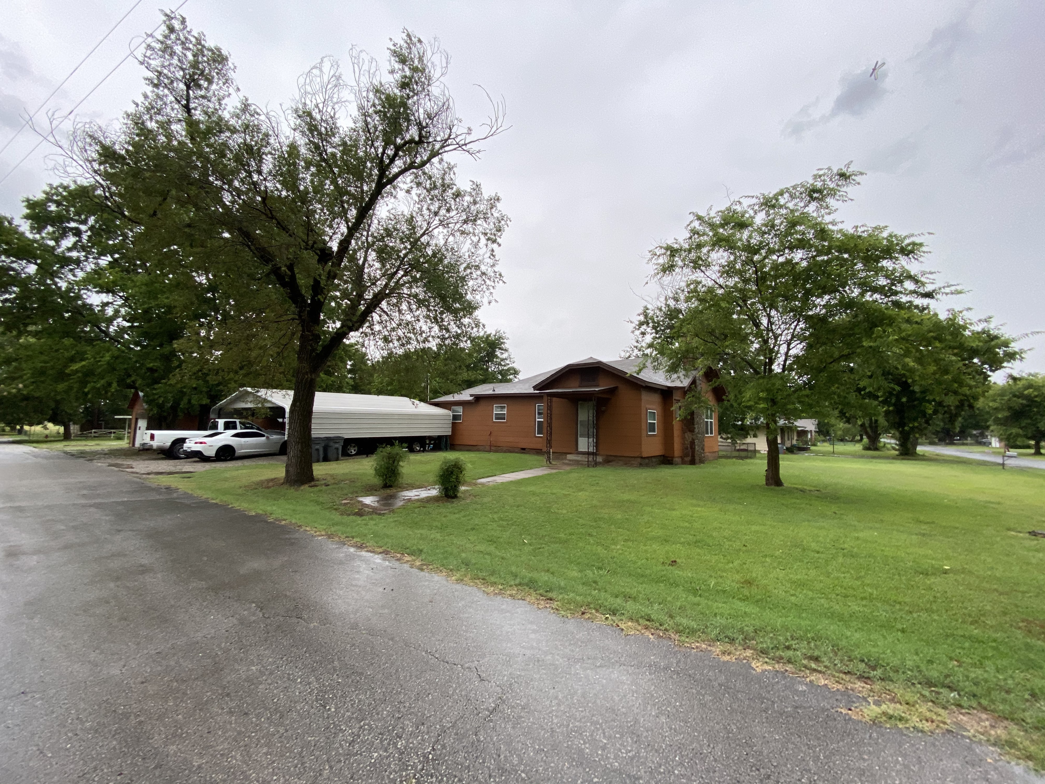 203 S Ohio Avenue Property Photo 1
