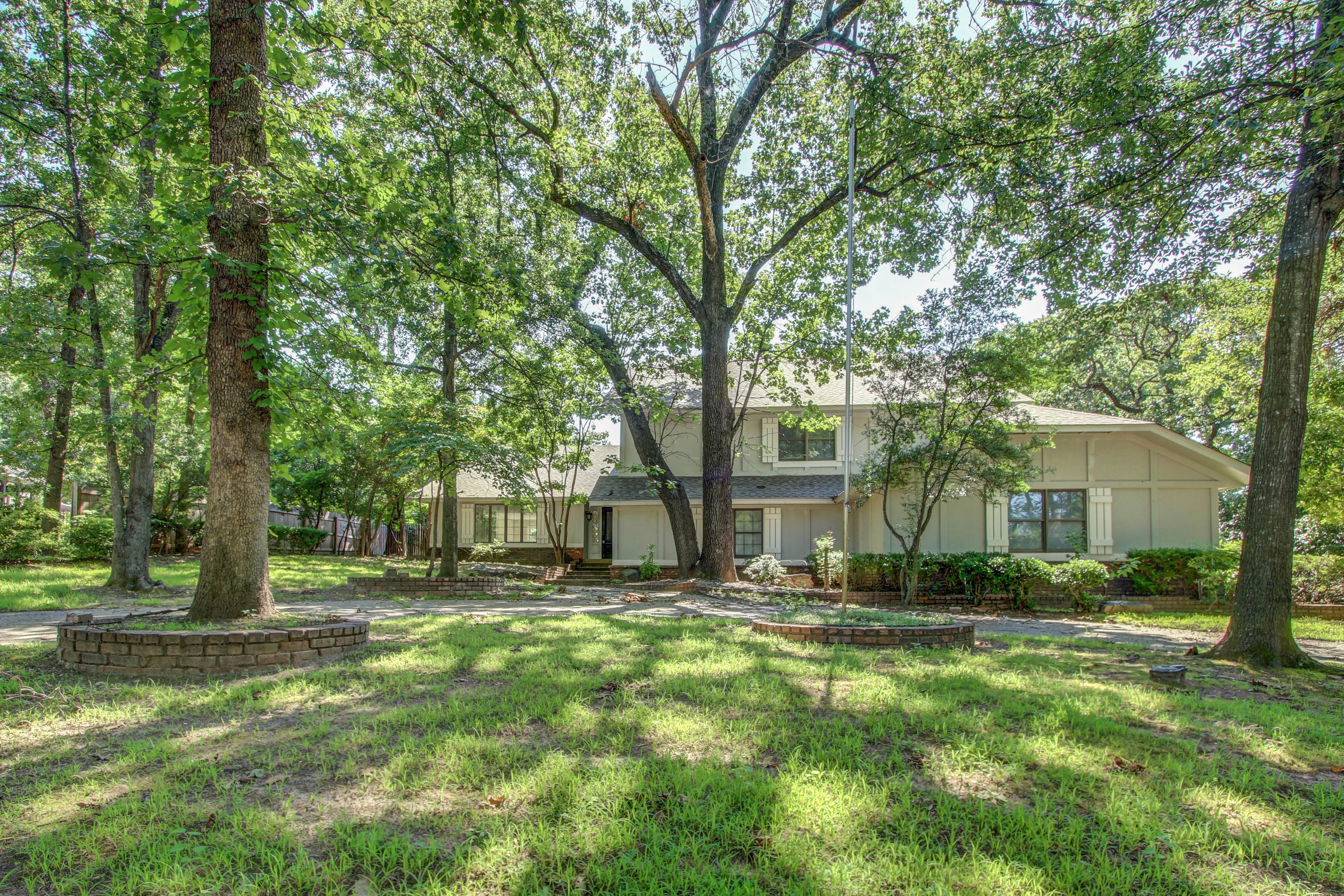 9713 S Urbana Avenue Property Photo