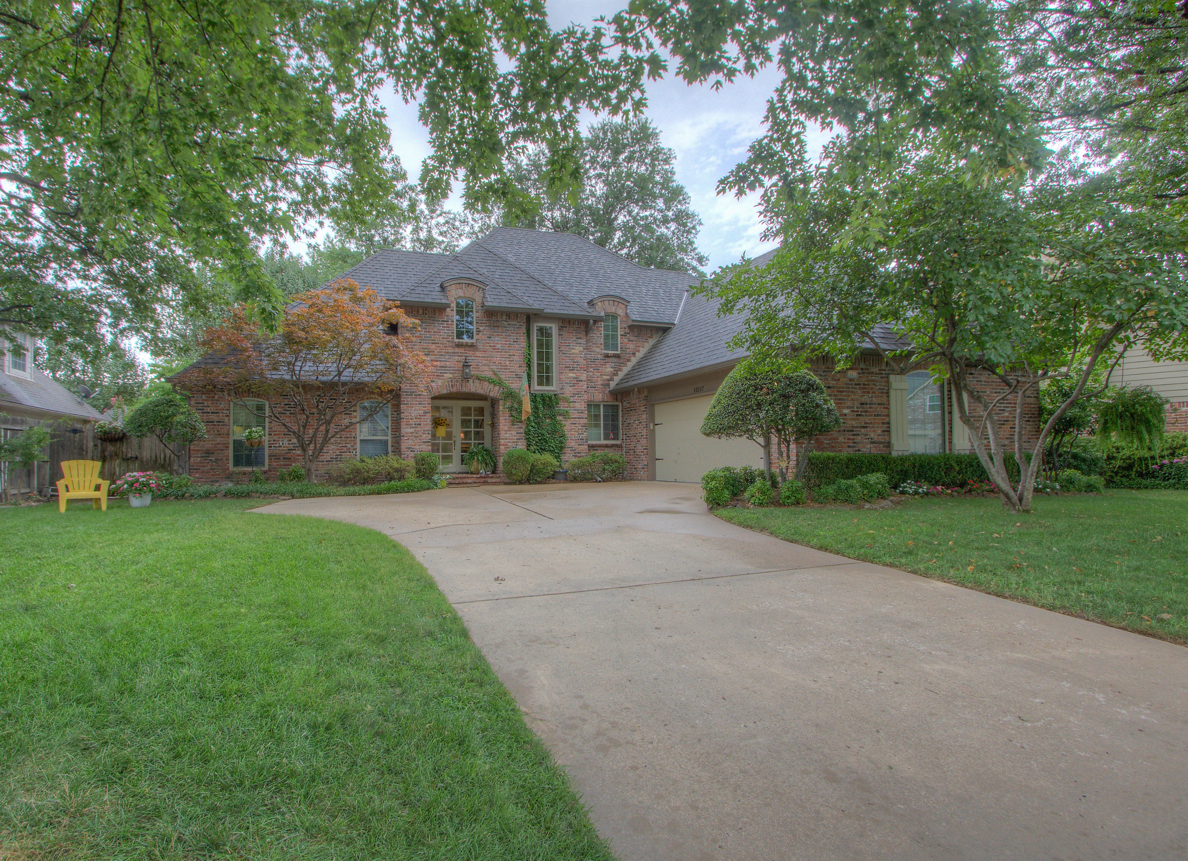 10217 S Granite Avenue Property Photo 1