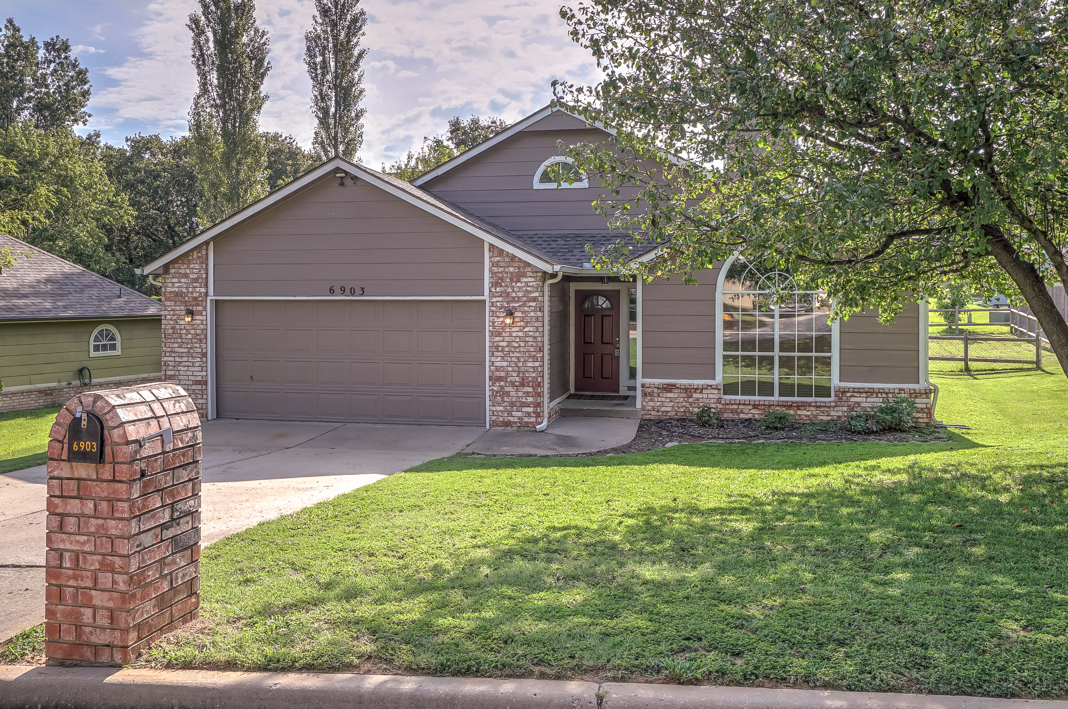 6903 Silver Oak Drive Property Photo