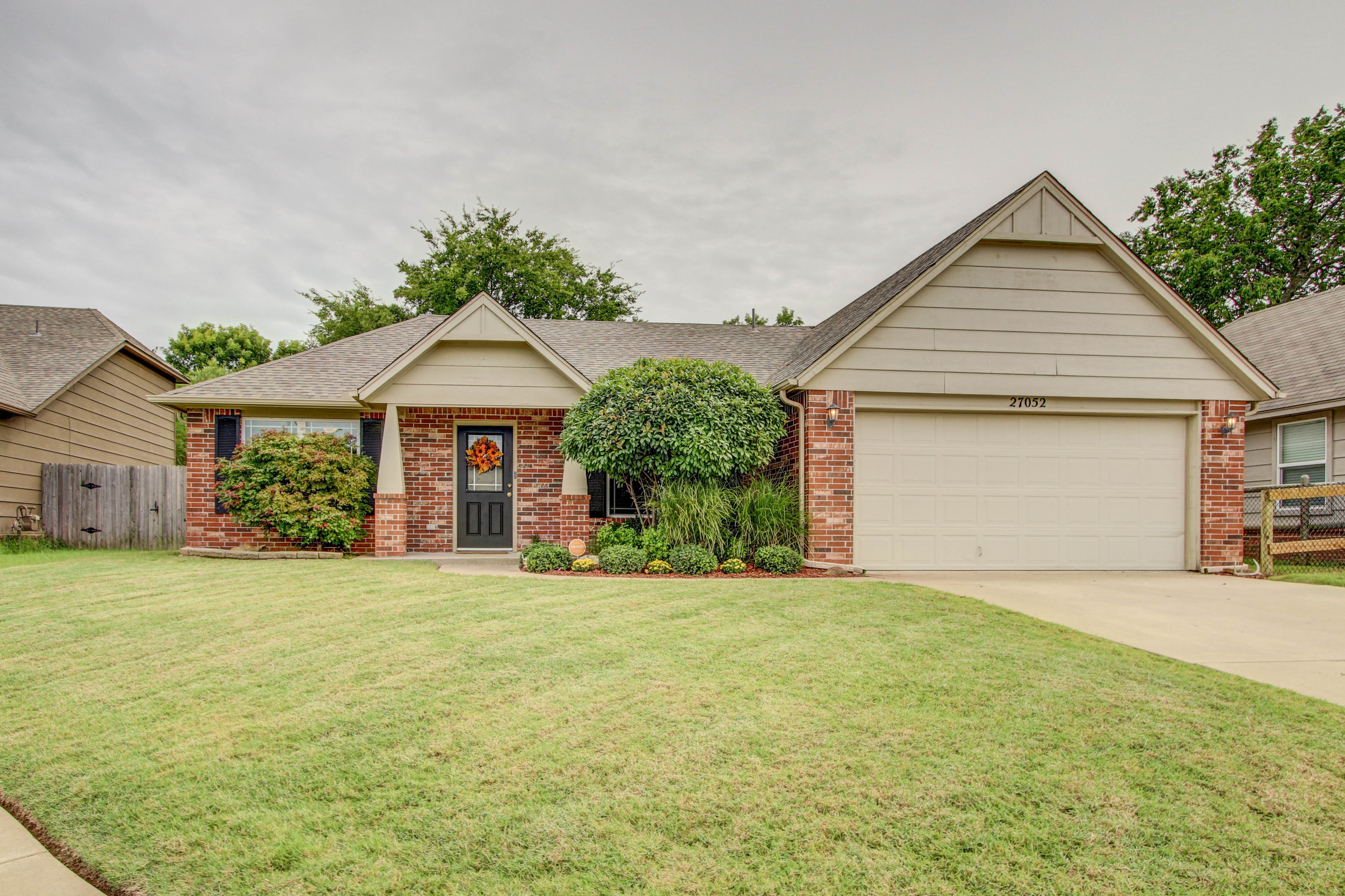 27052 E 122nd Place Property Photo 1