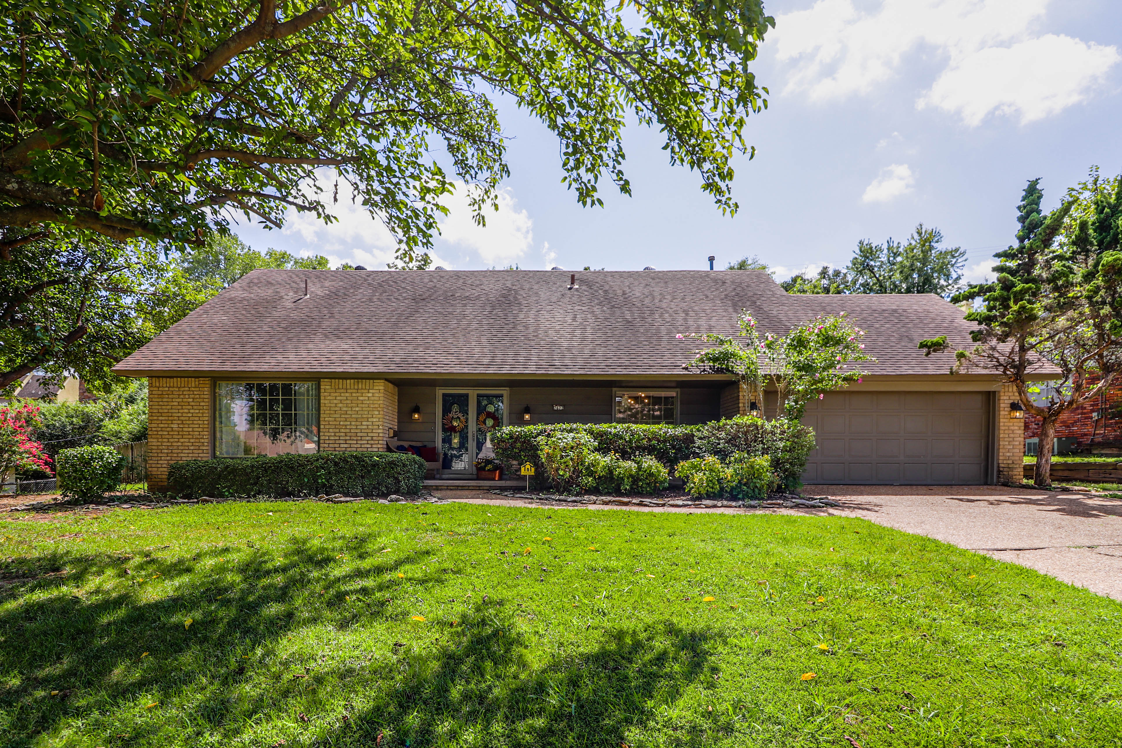7672 E 58th Place Property Photo 1