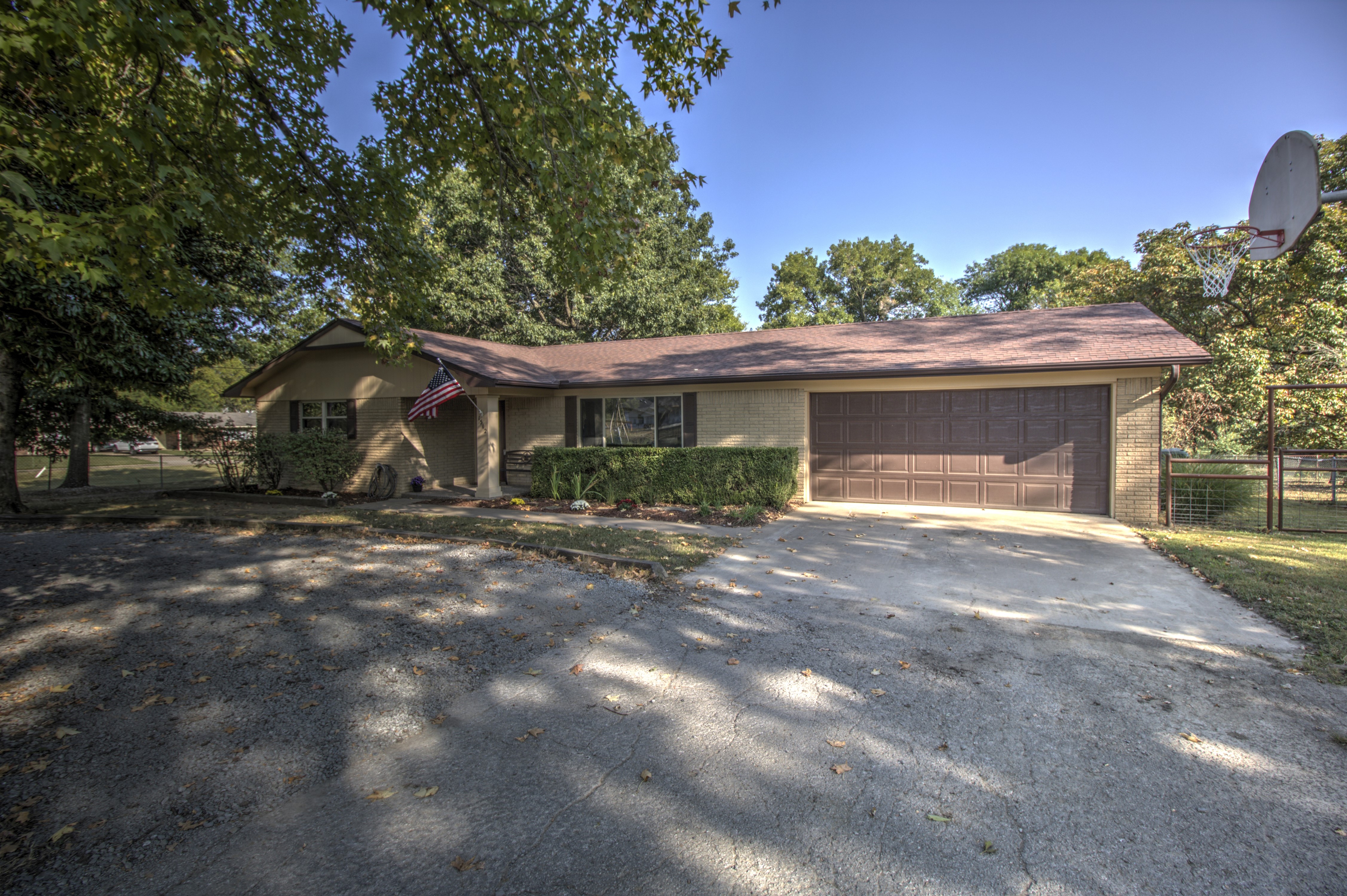 1512 Archer Drive Property Photo 1
