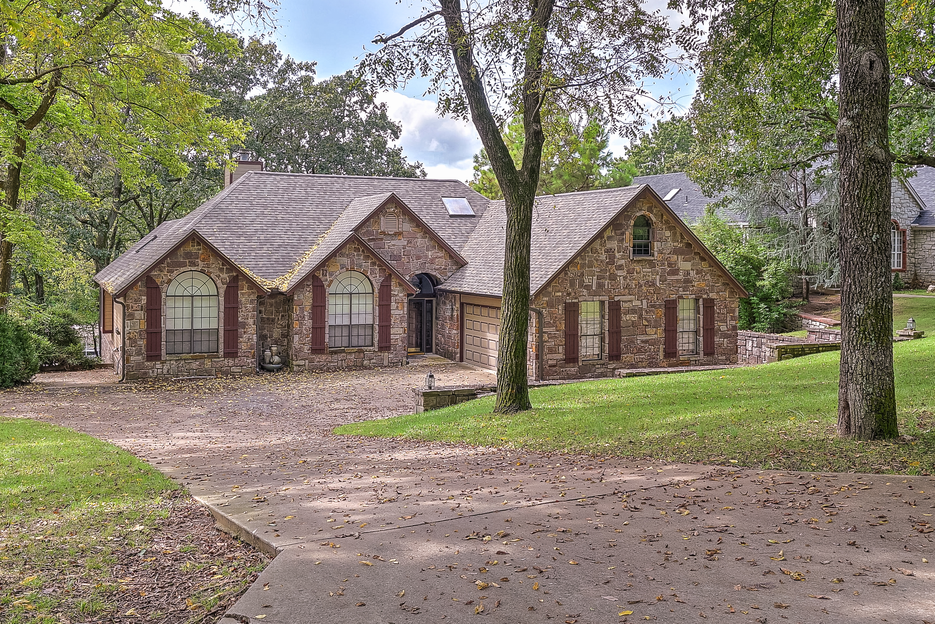 451433 Blue Heron Drive Property Photo 1