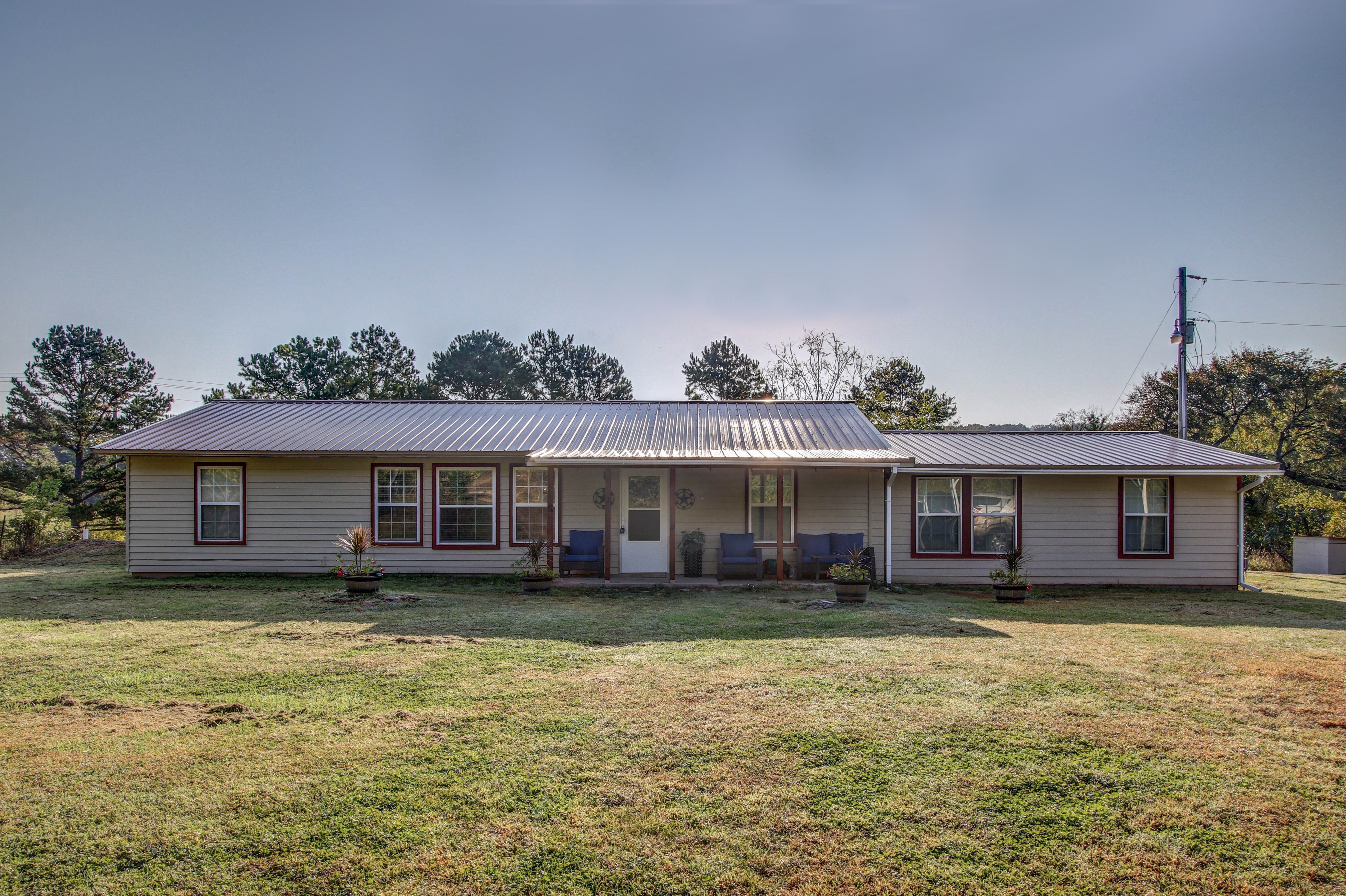 4862 N 485 Road Property Photo 1