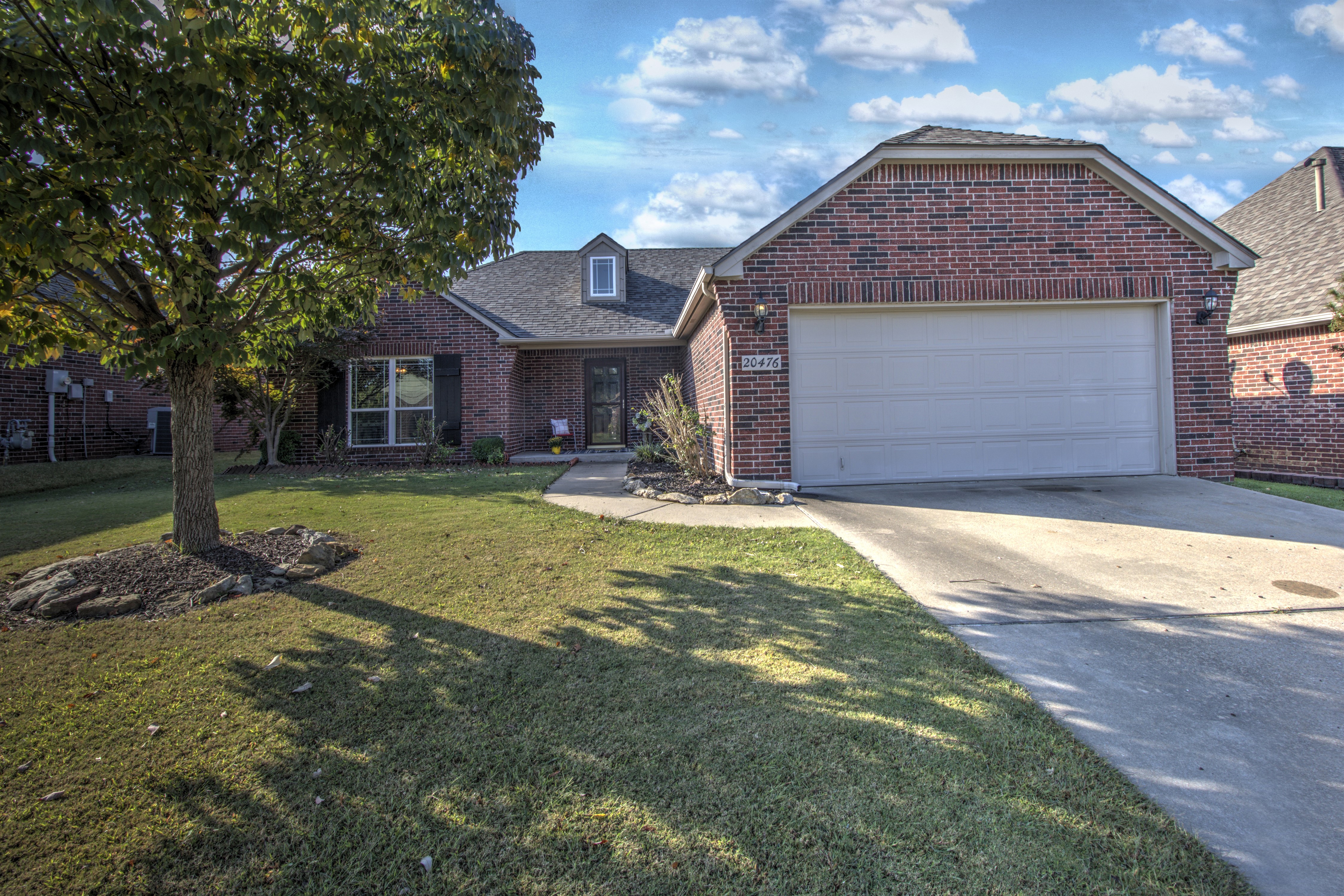 20476 E 47th Street Property Photo 1
