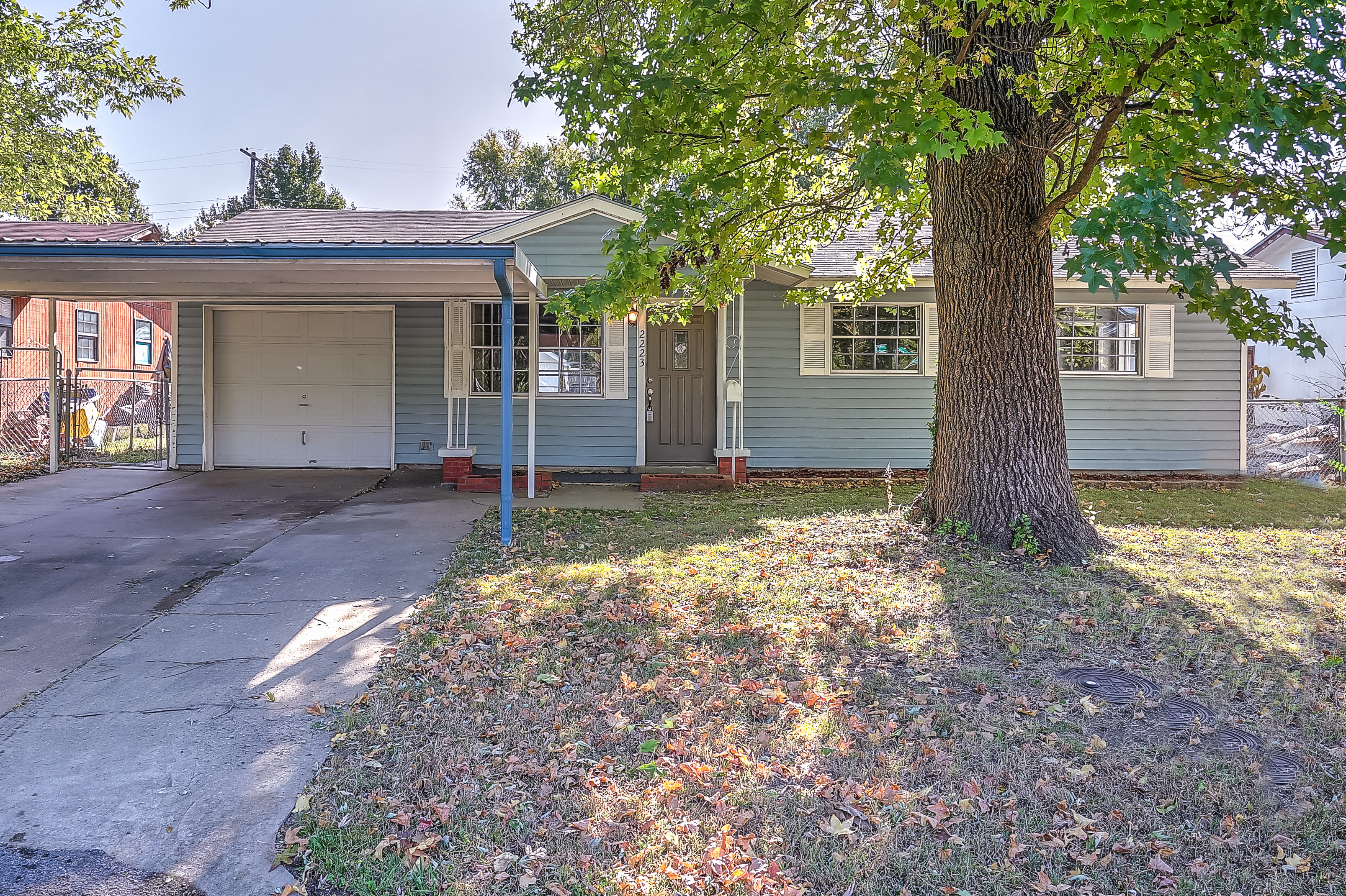 2223 S Mounds Street Property Photo 1