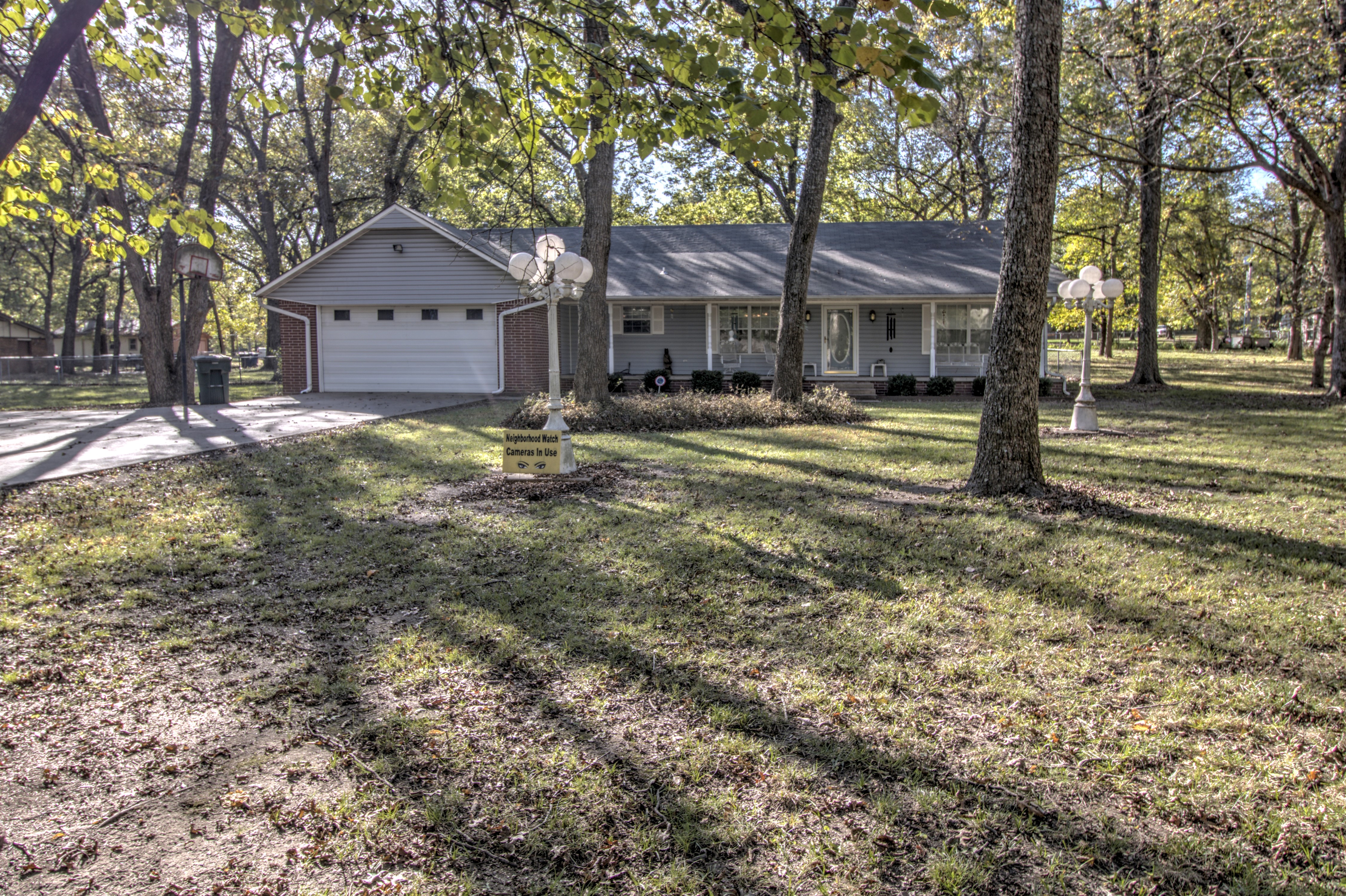 1003 N Osage Street Property Photo 1