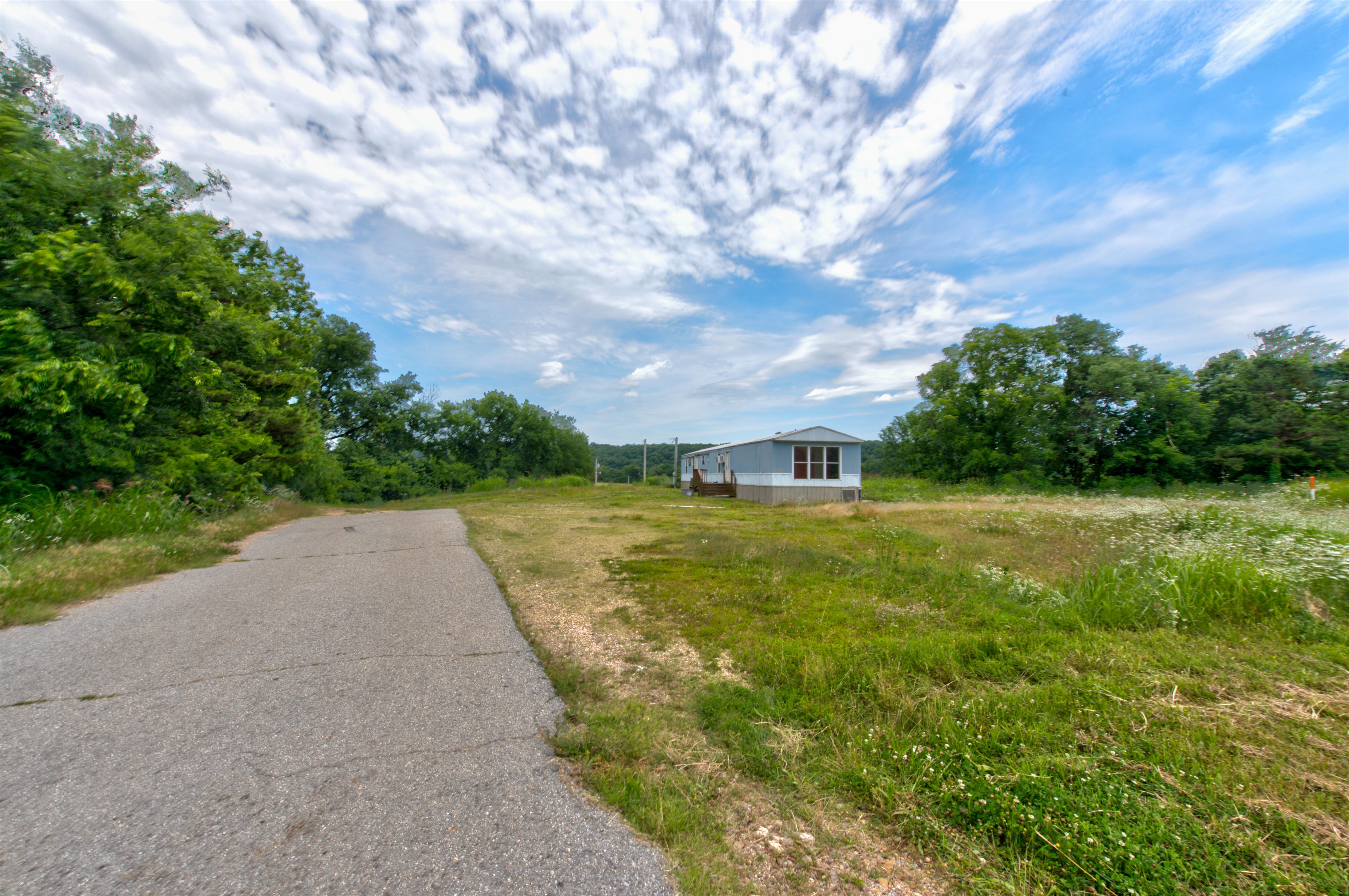 9321 S Hwy 82 Property Photo
