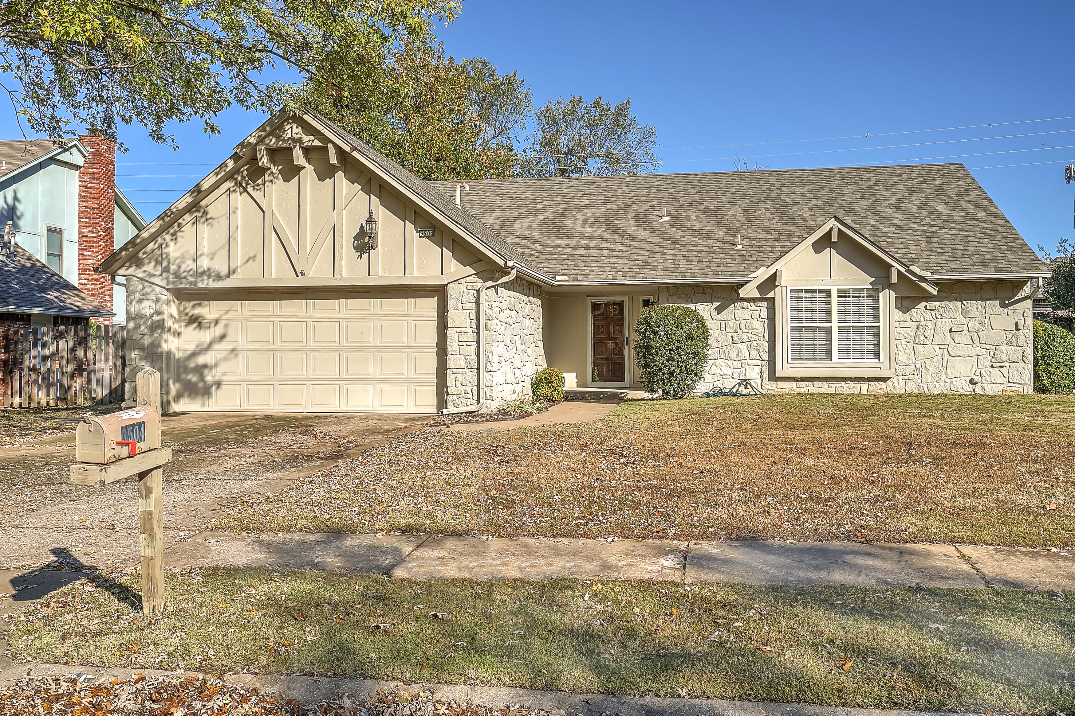 3504 W Pittsburg Street Property Photo 1