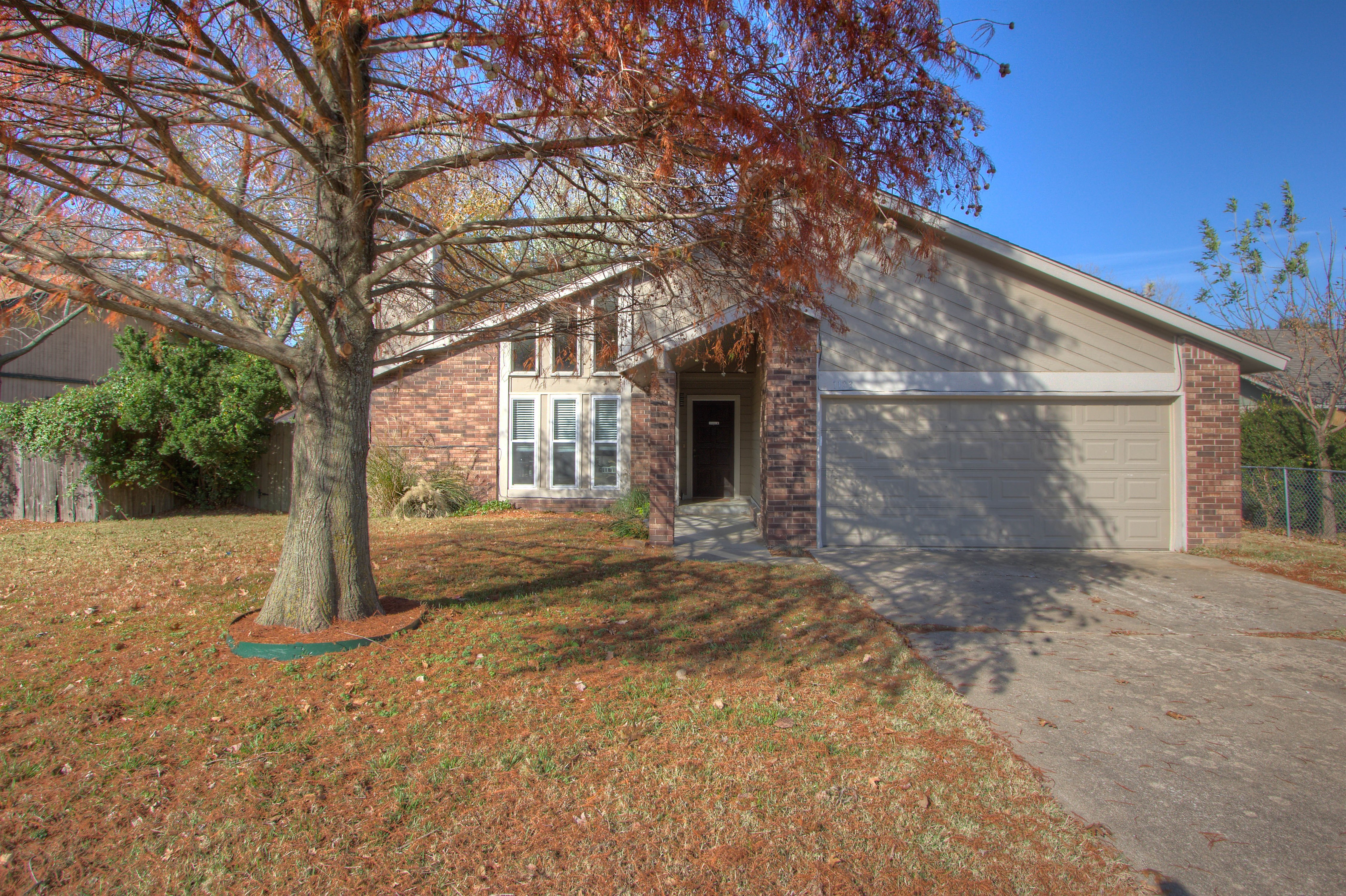 1123 E 145th Street Property Photo 1