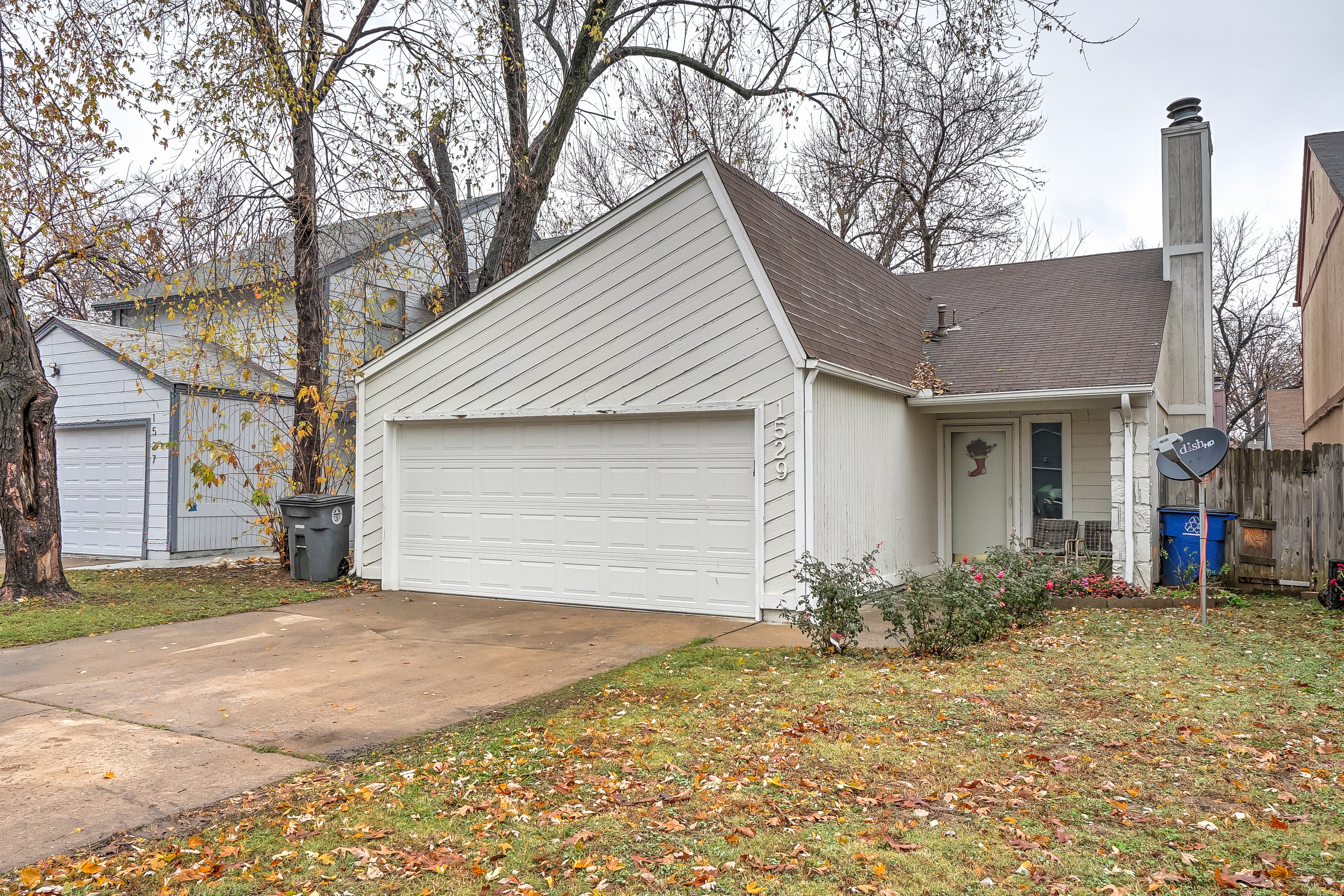 1529 E 67th Court Property Photo 1