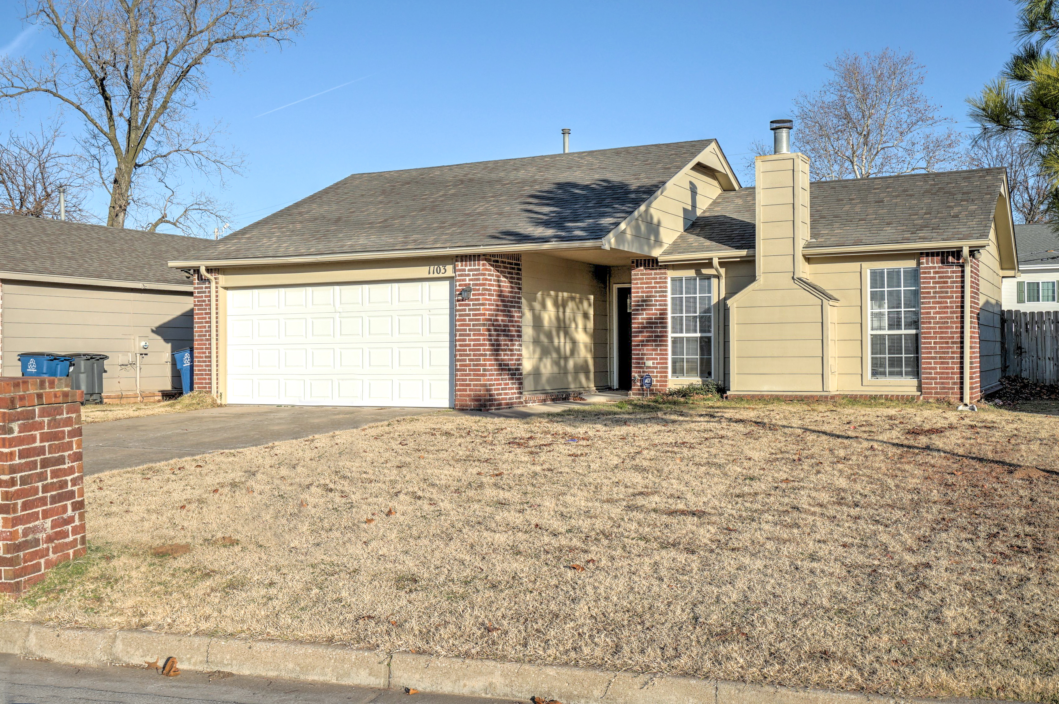 1103 E 63rd Street Property Photo 1