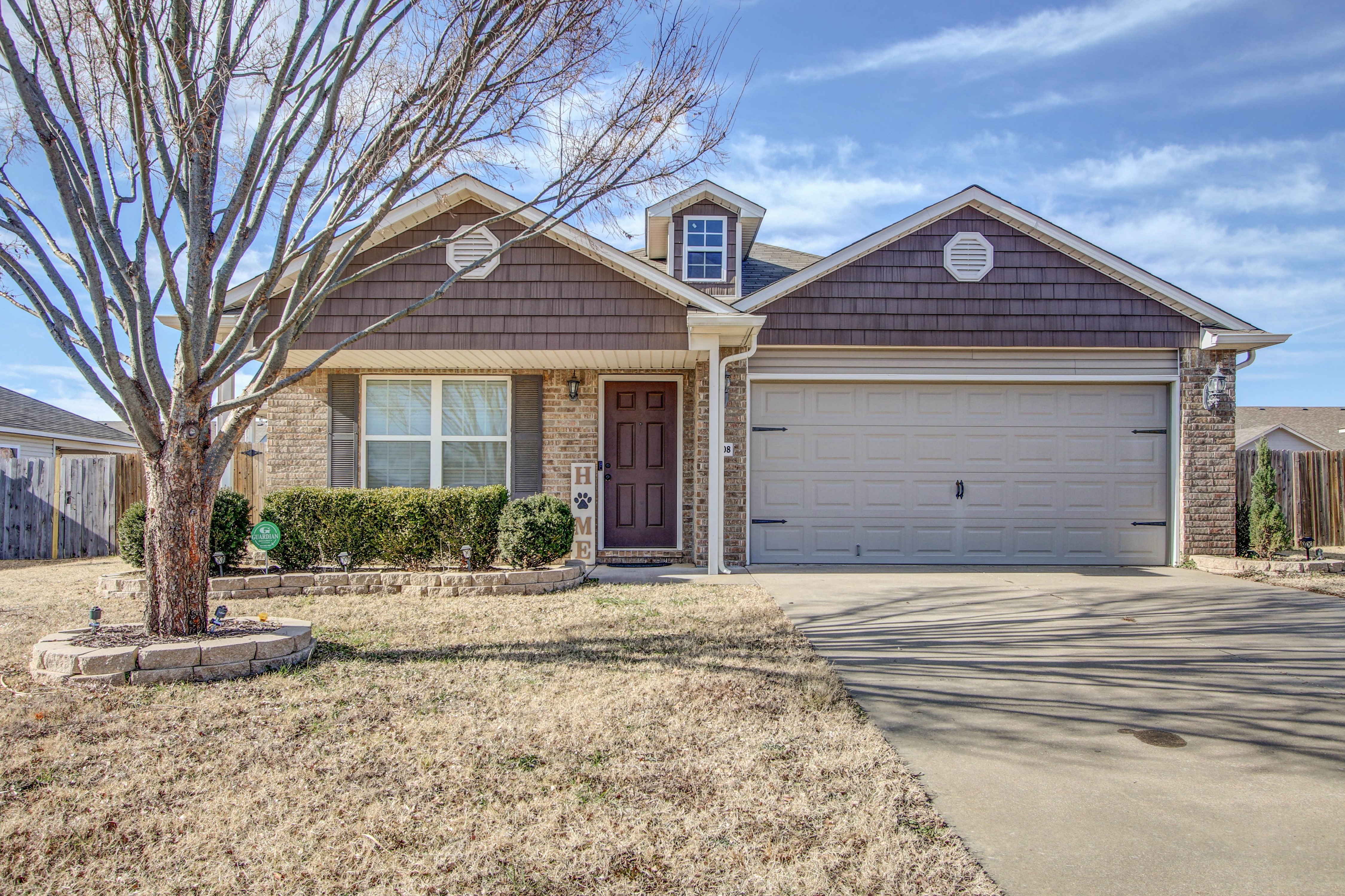 7308 S Gardenia Avenue Property Photo 1