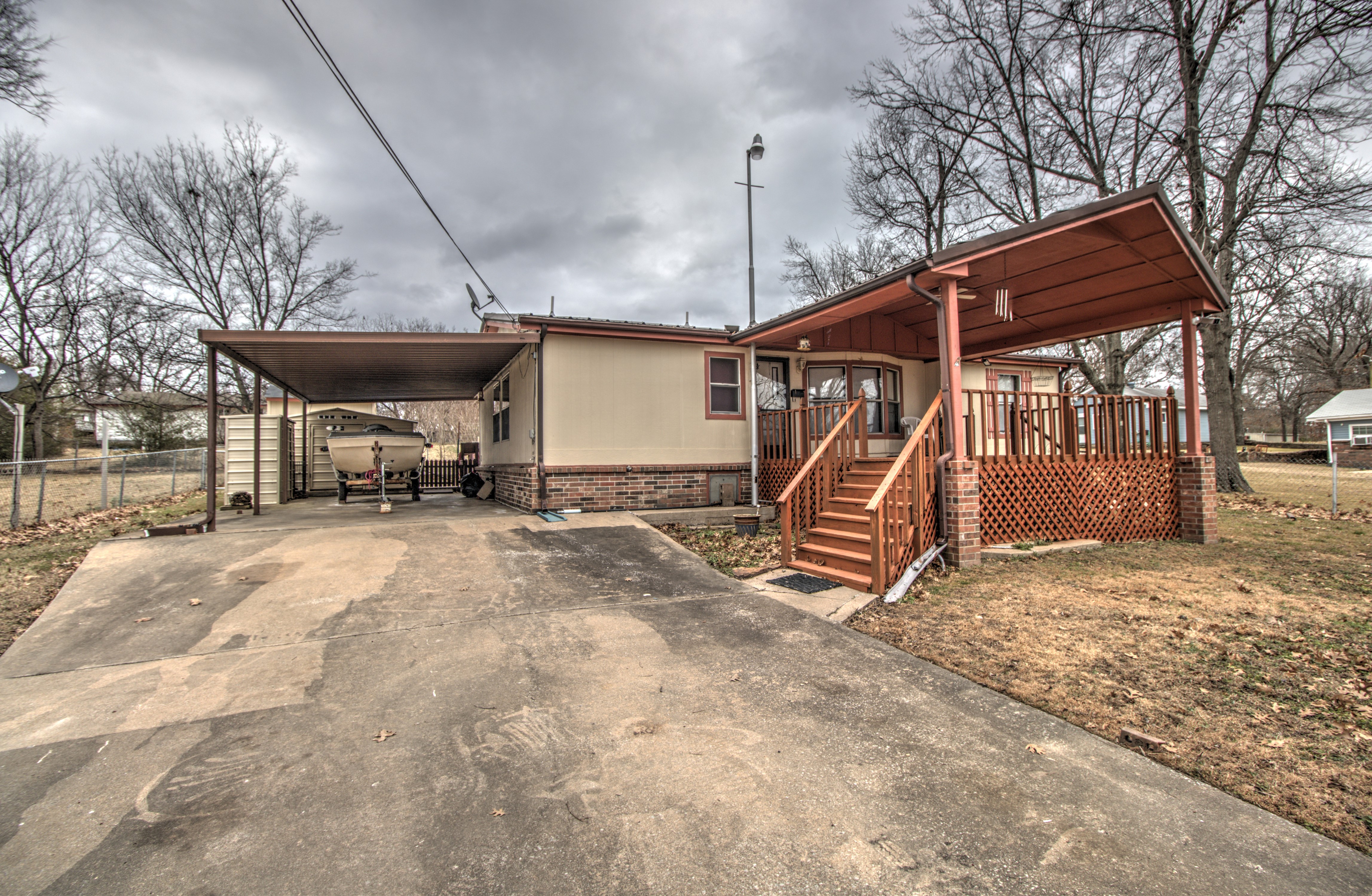 68470 S 318 Court Property Photo 1