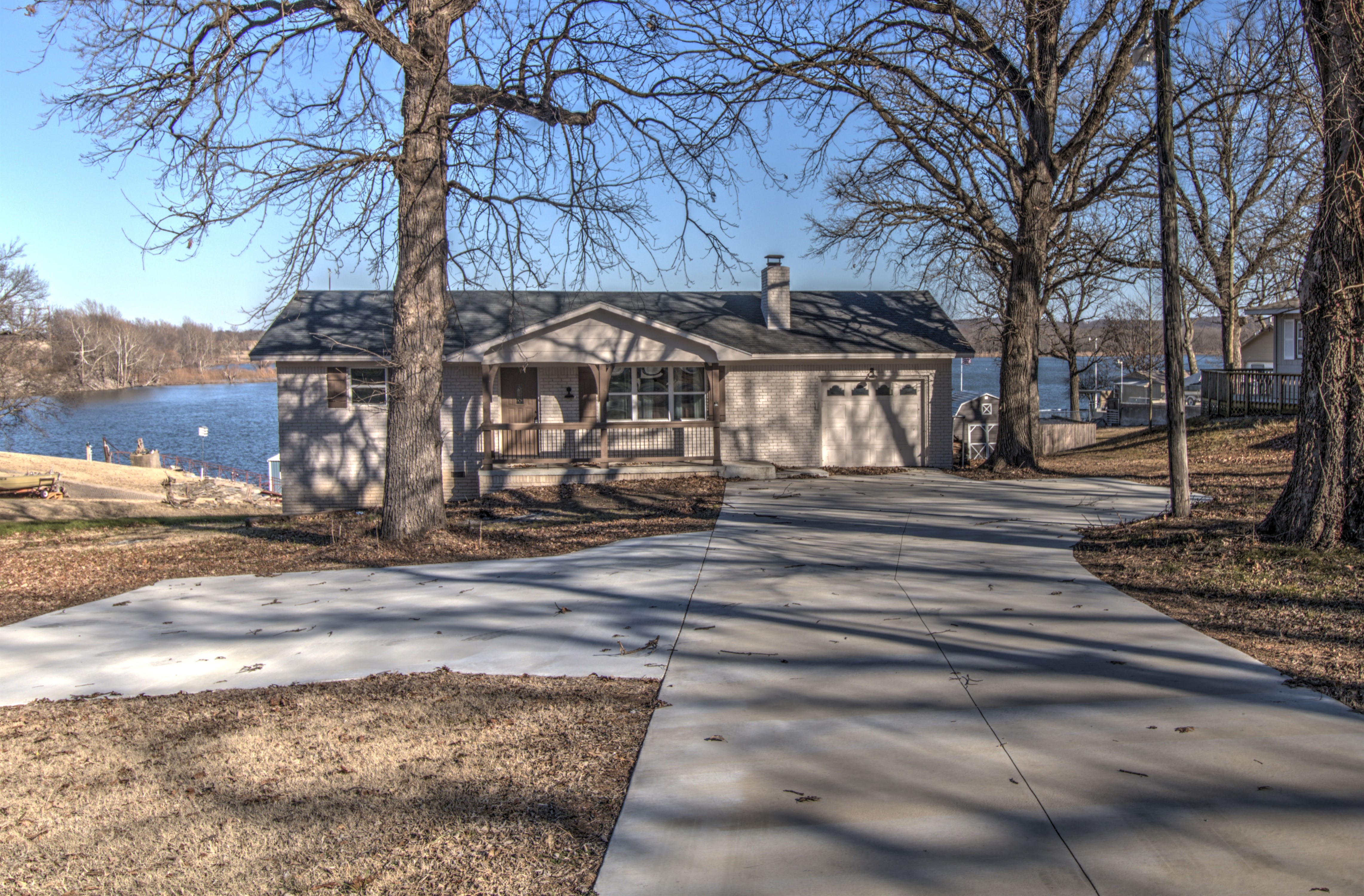 53 Lewis Drive Property Photo 1