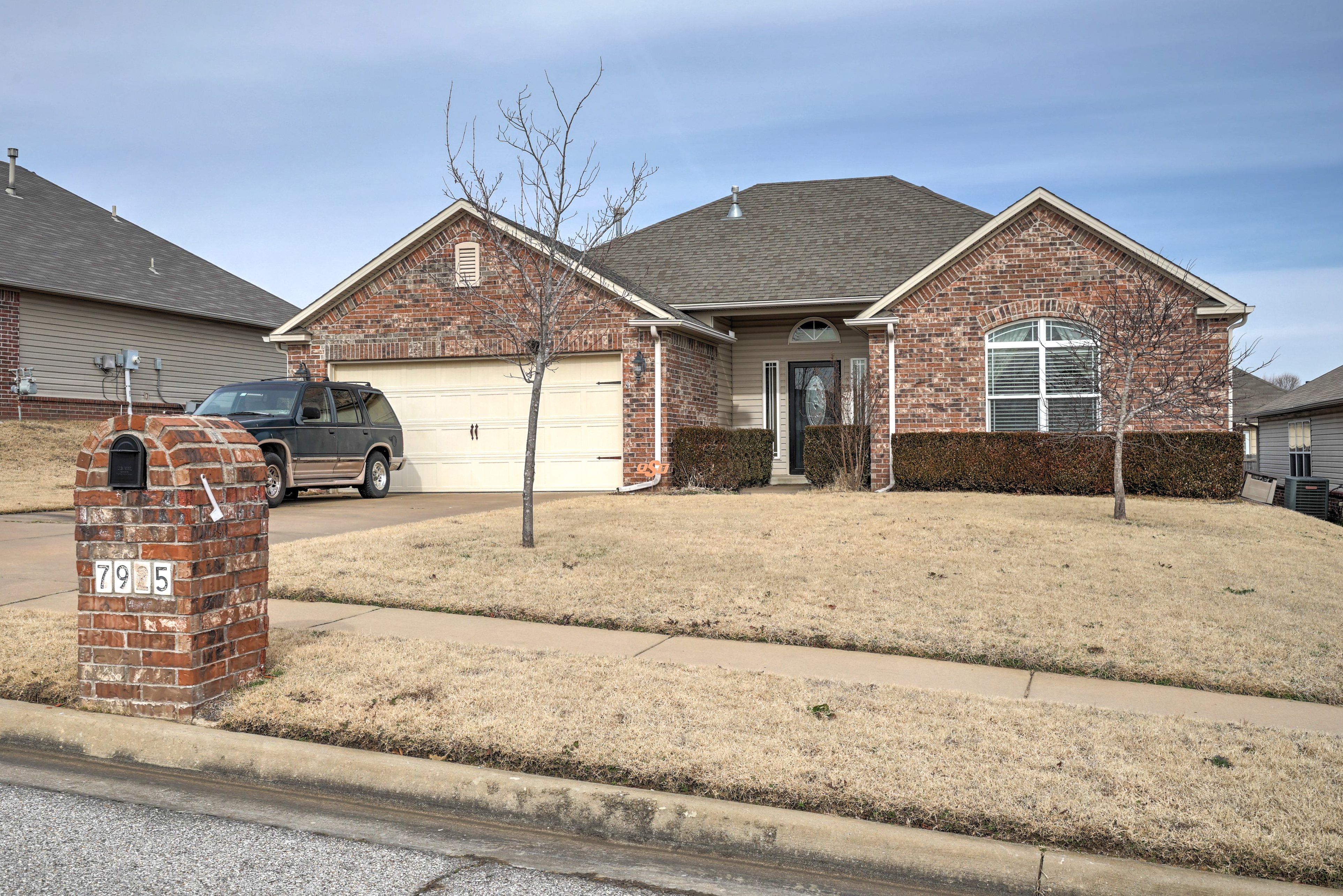 7925 Liberty Bell Lane Property Photo 1
