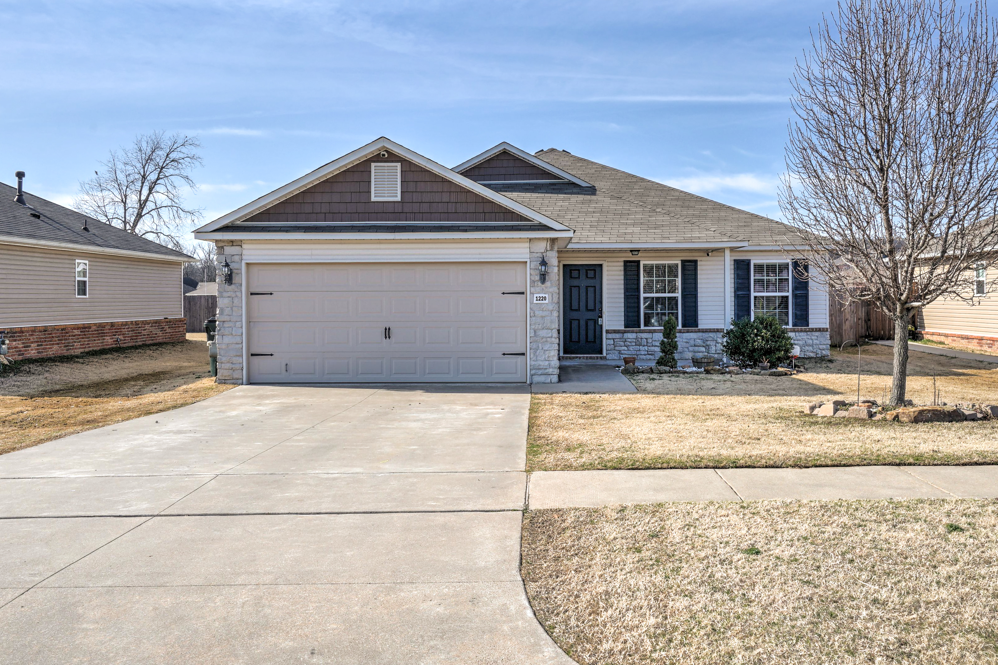 1220 Panther Lane Property Photo 1