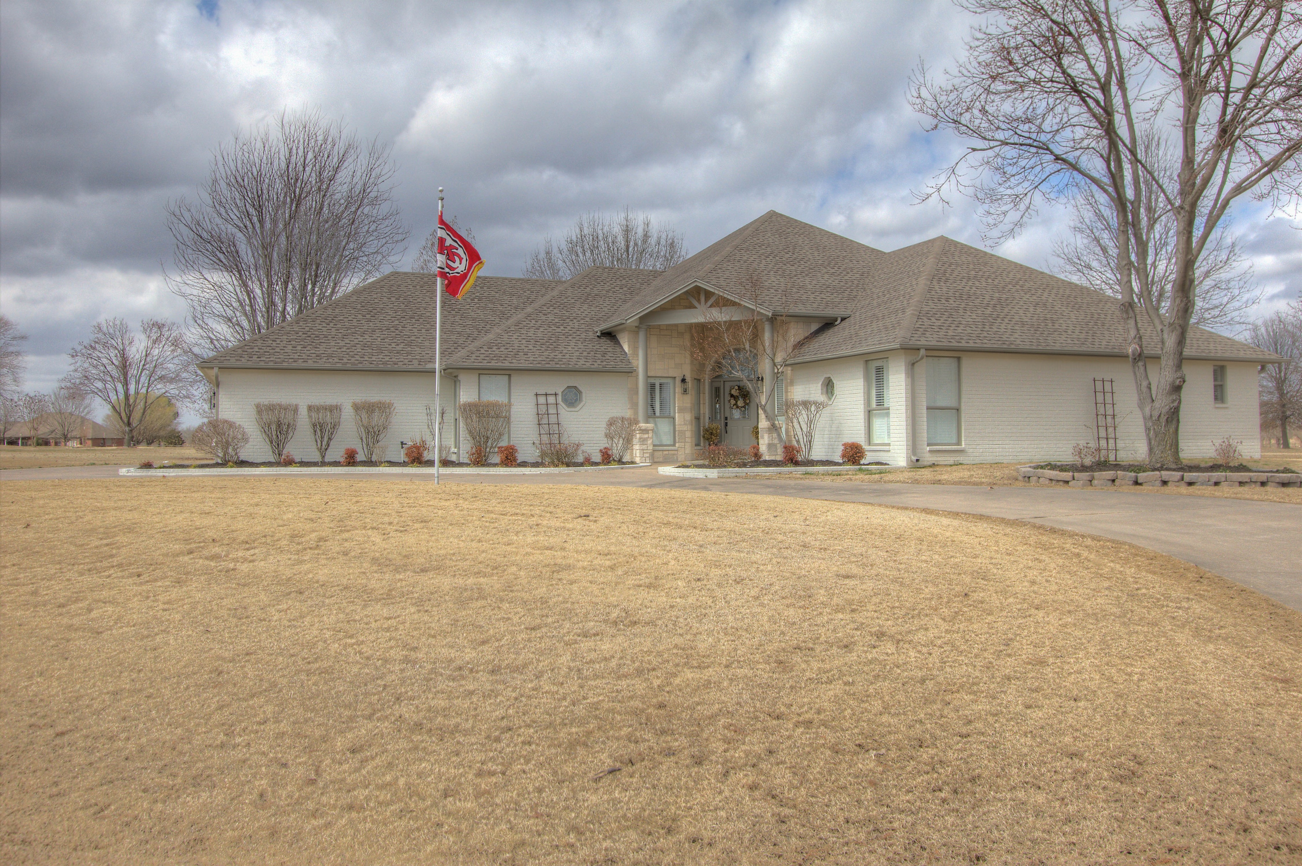4200 Eaglecrest Drive Property Photo 1