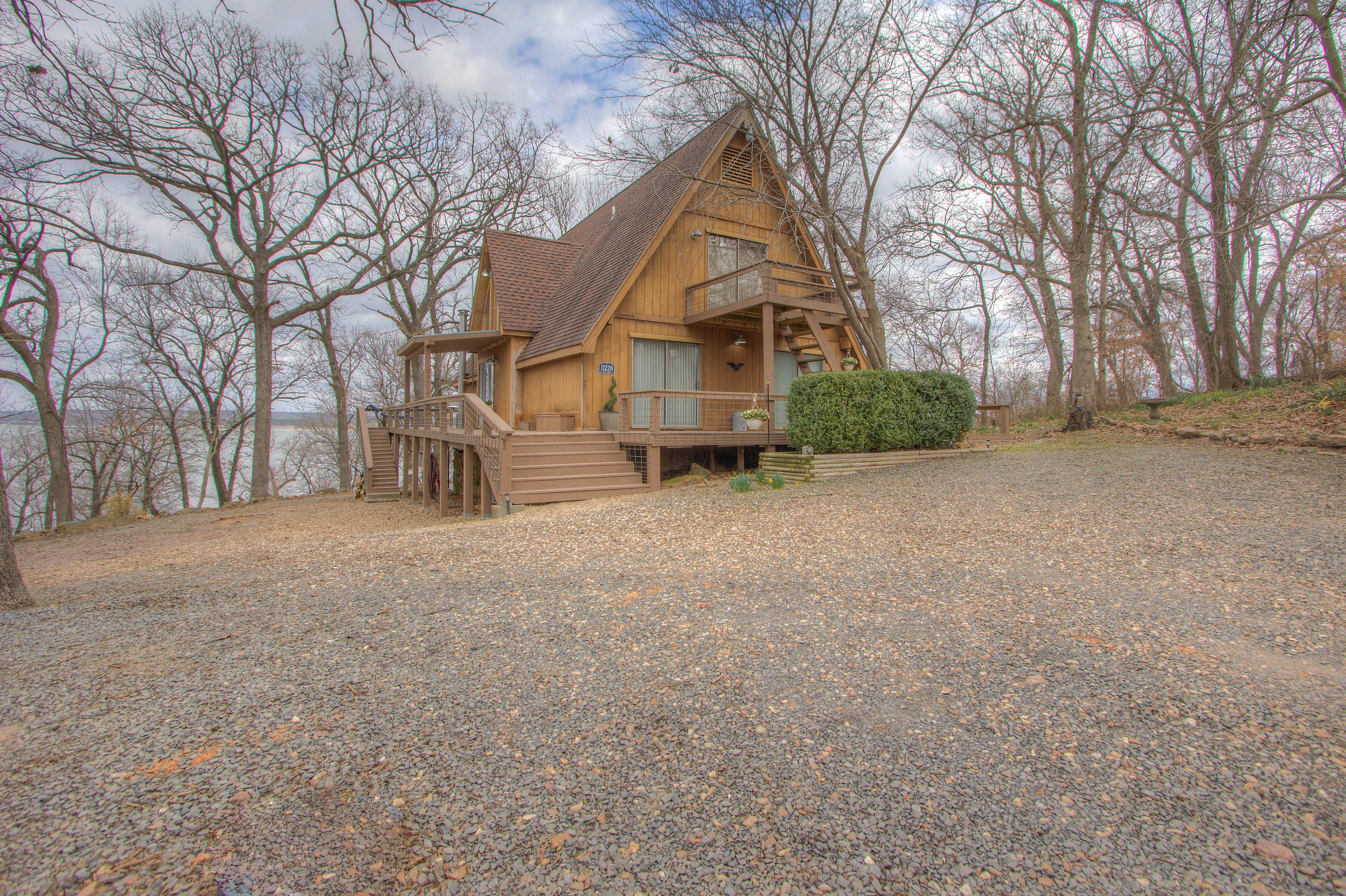 11226 N 59th Street Property Photo 1