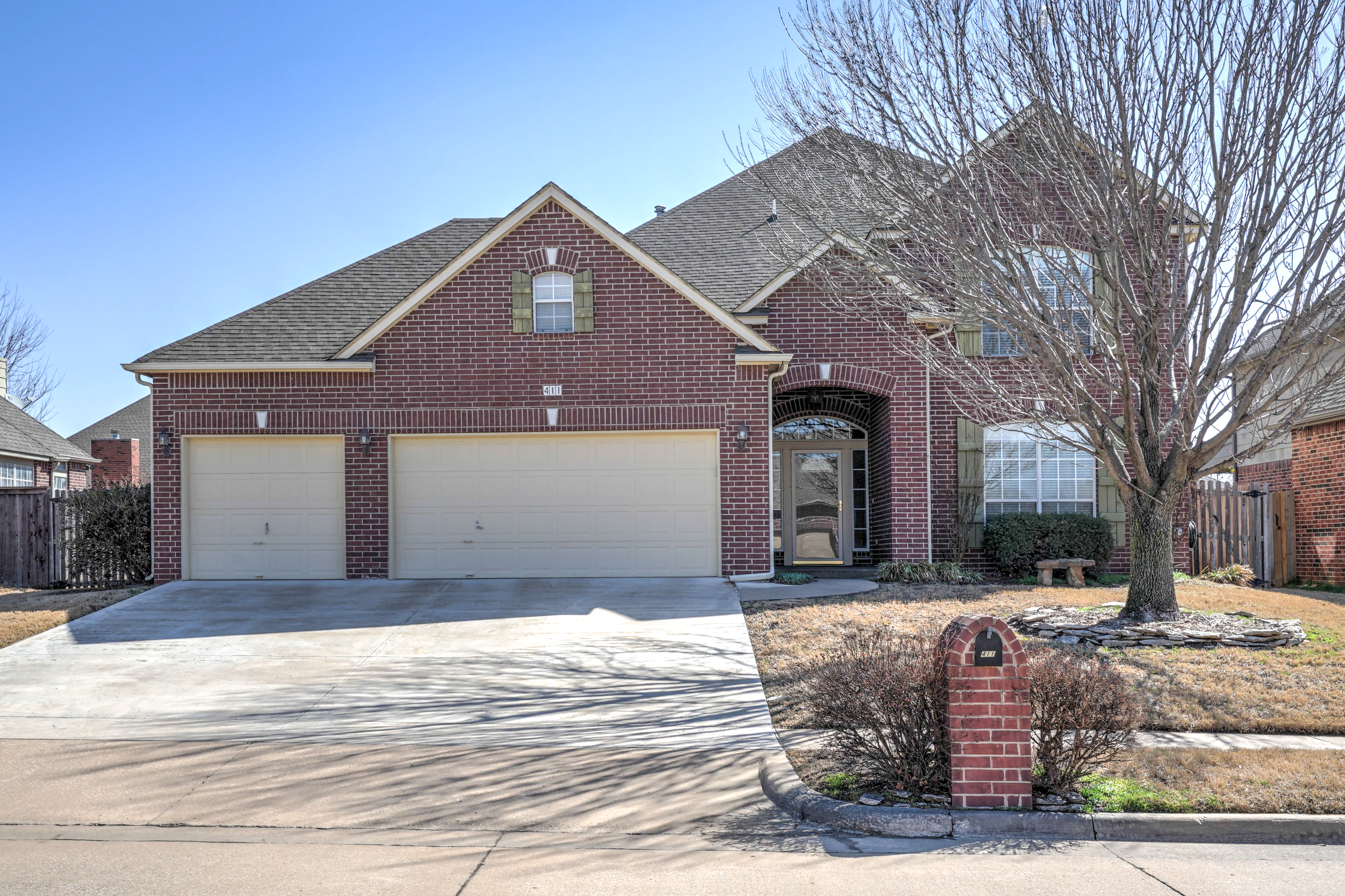 411 N Aster Court Property Photo 1