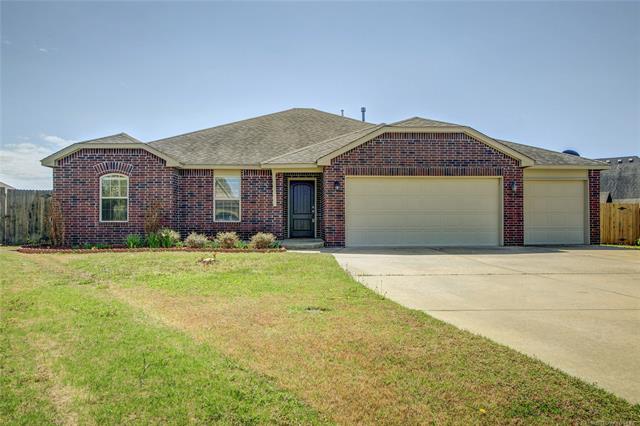 20192 E 37th Place Property Photo 1