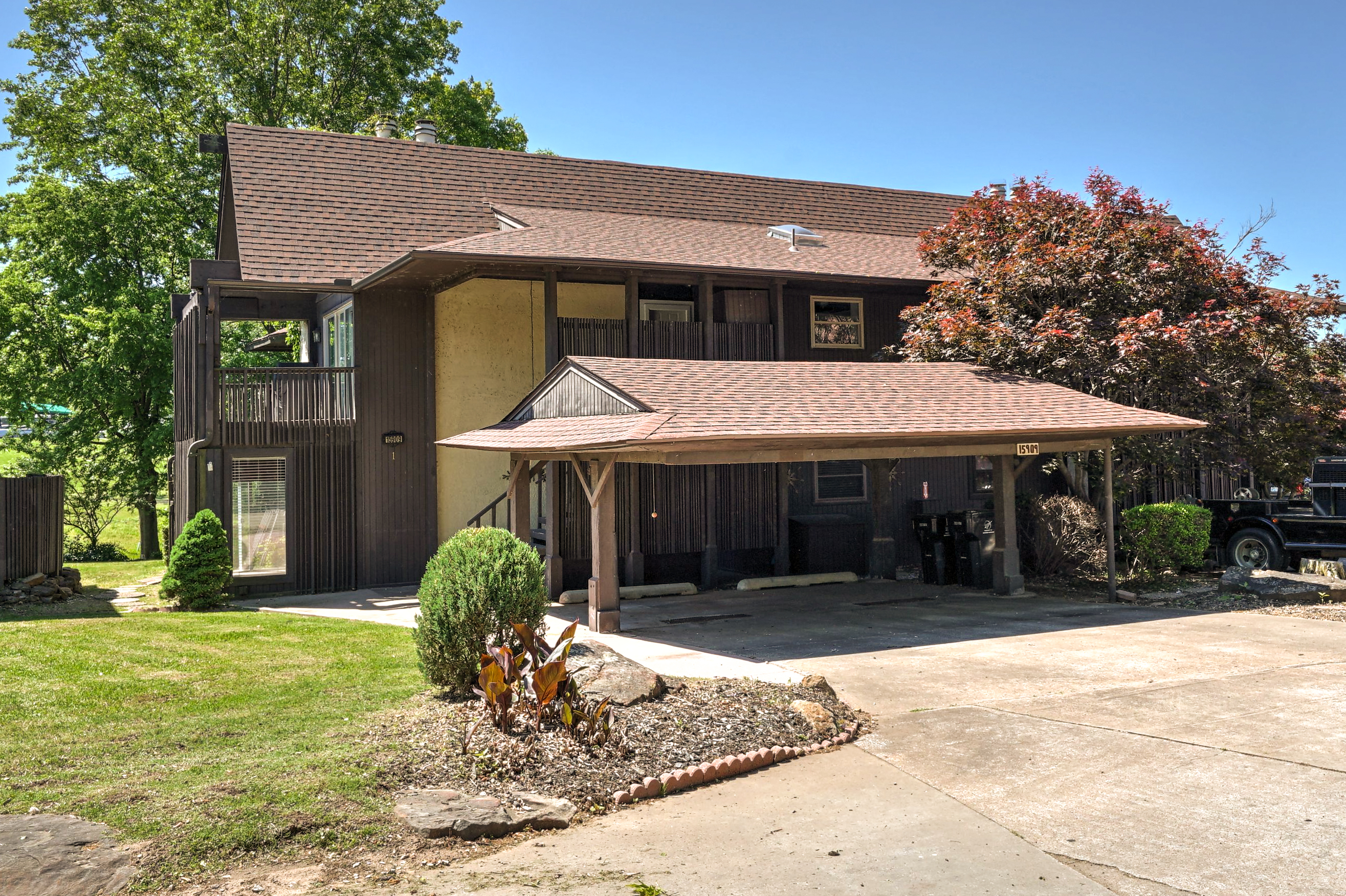 15909 E 131st Street #1 Property Photo 1