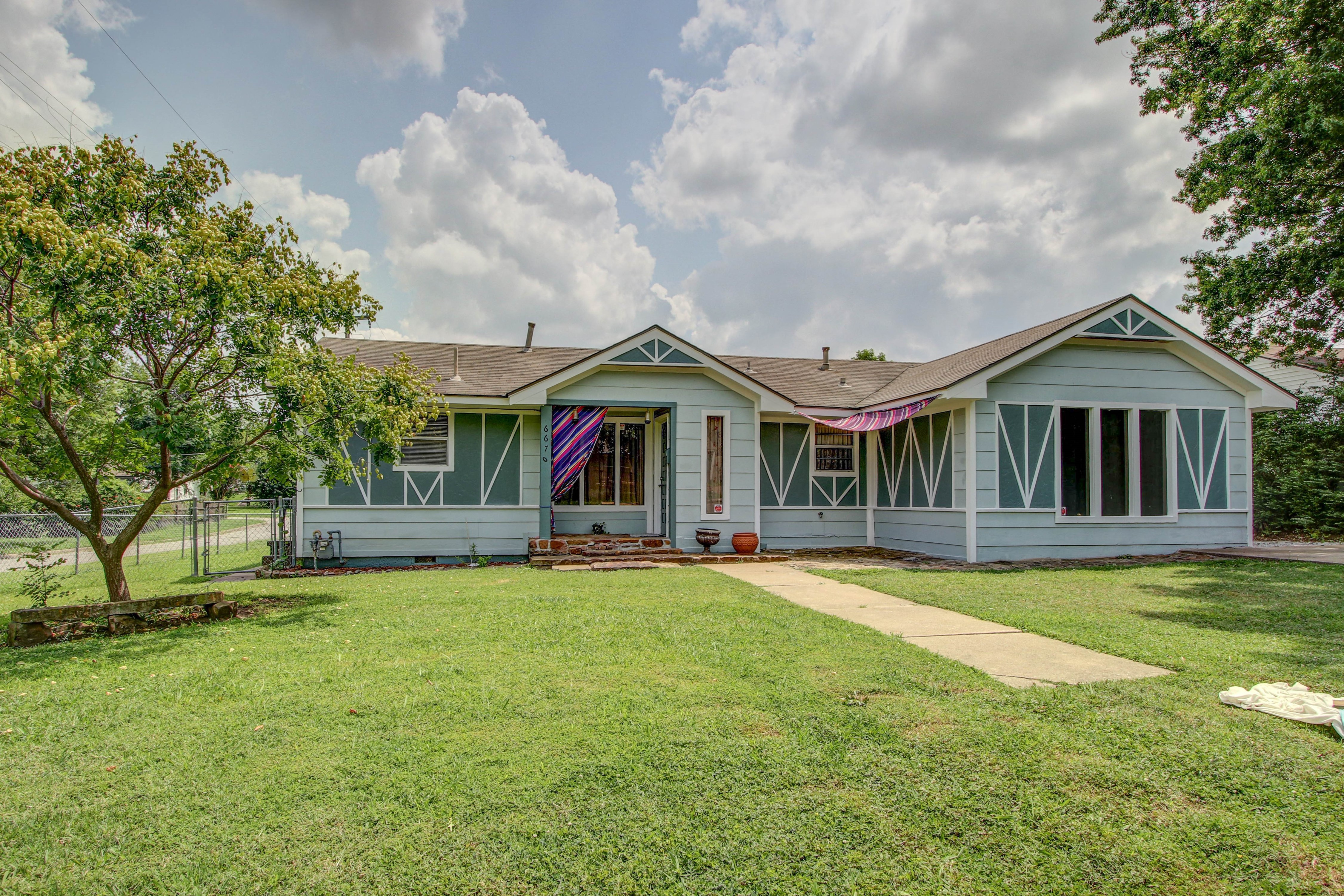 6670 E Newton Place Property Photo 1
