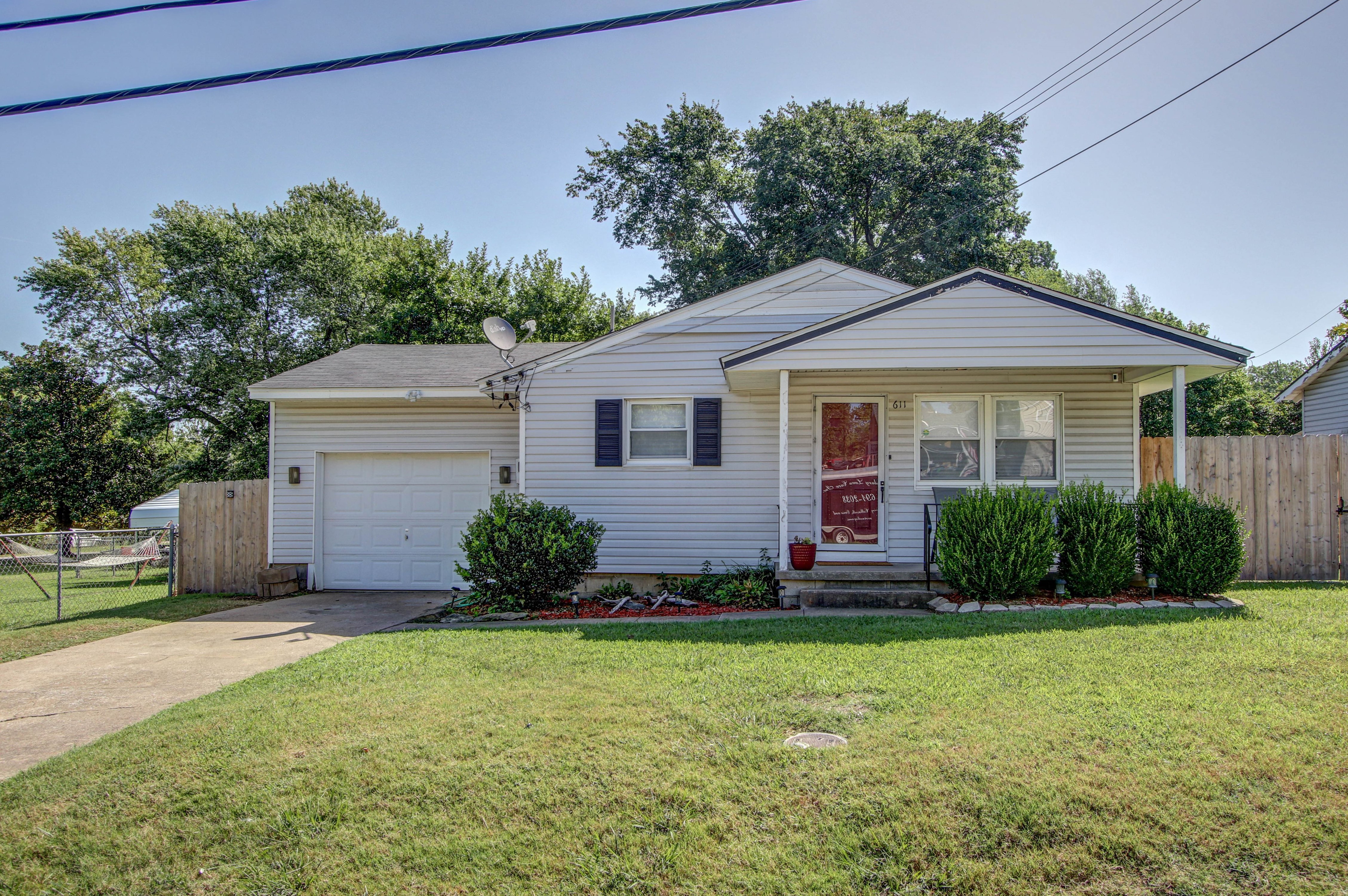 611 S 13th Street Property Photo 1