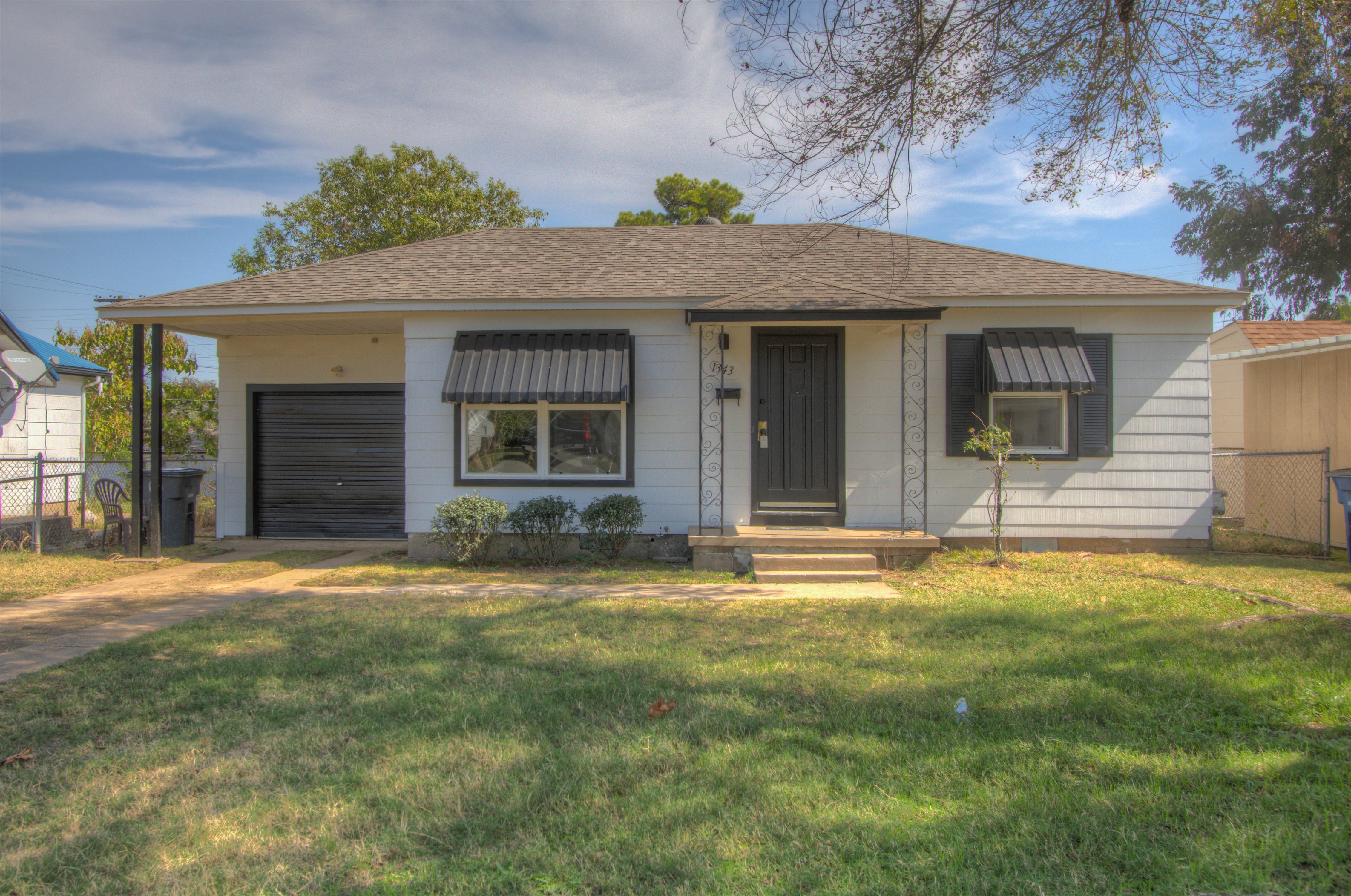 1343 N Winston Avenue Property Photo 1