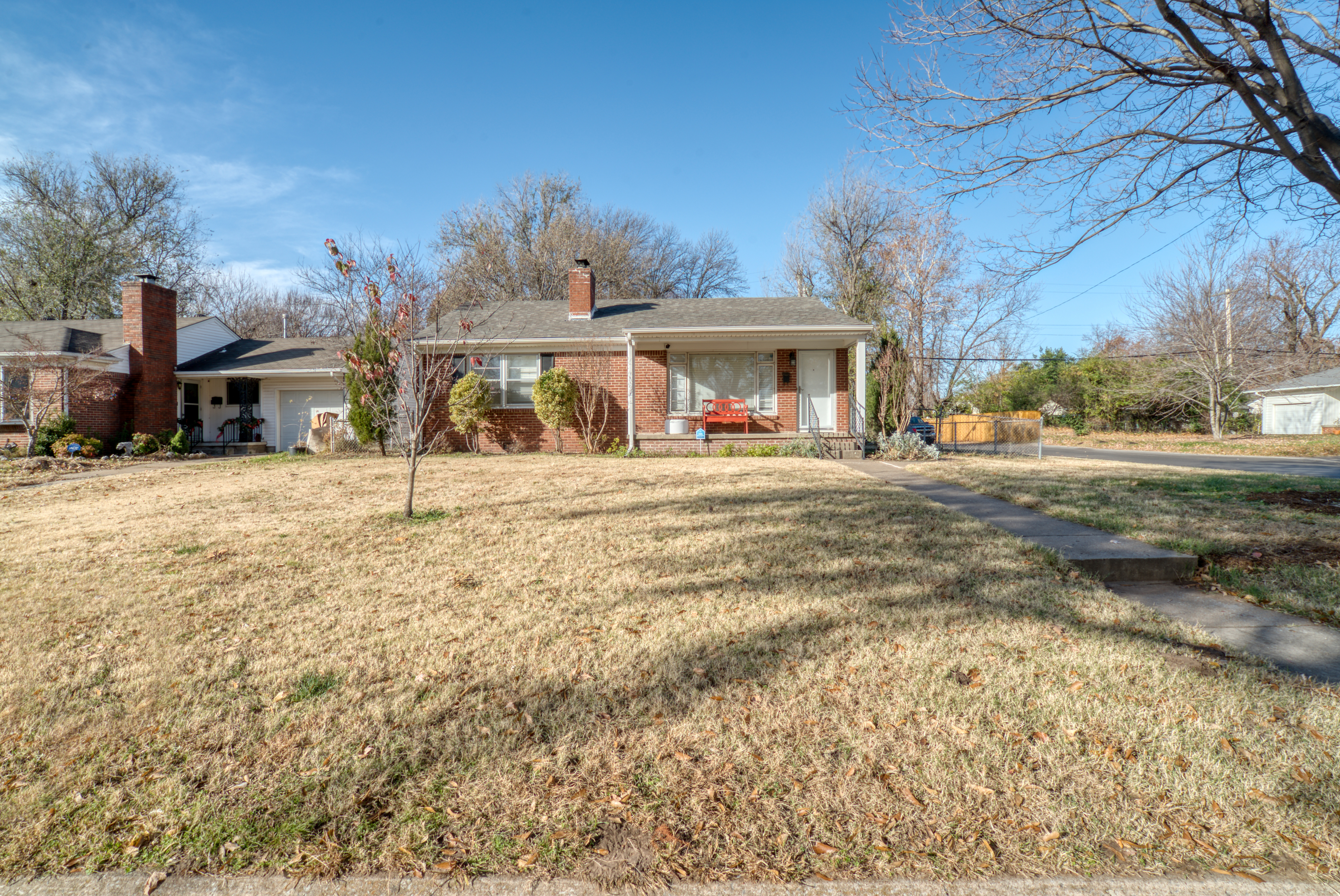 4904 S Madison Avenue Property Photo 1