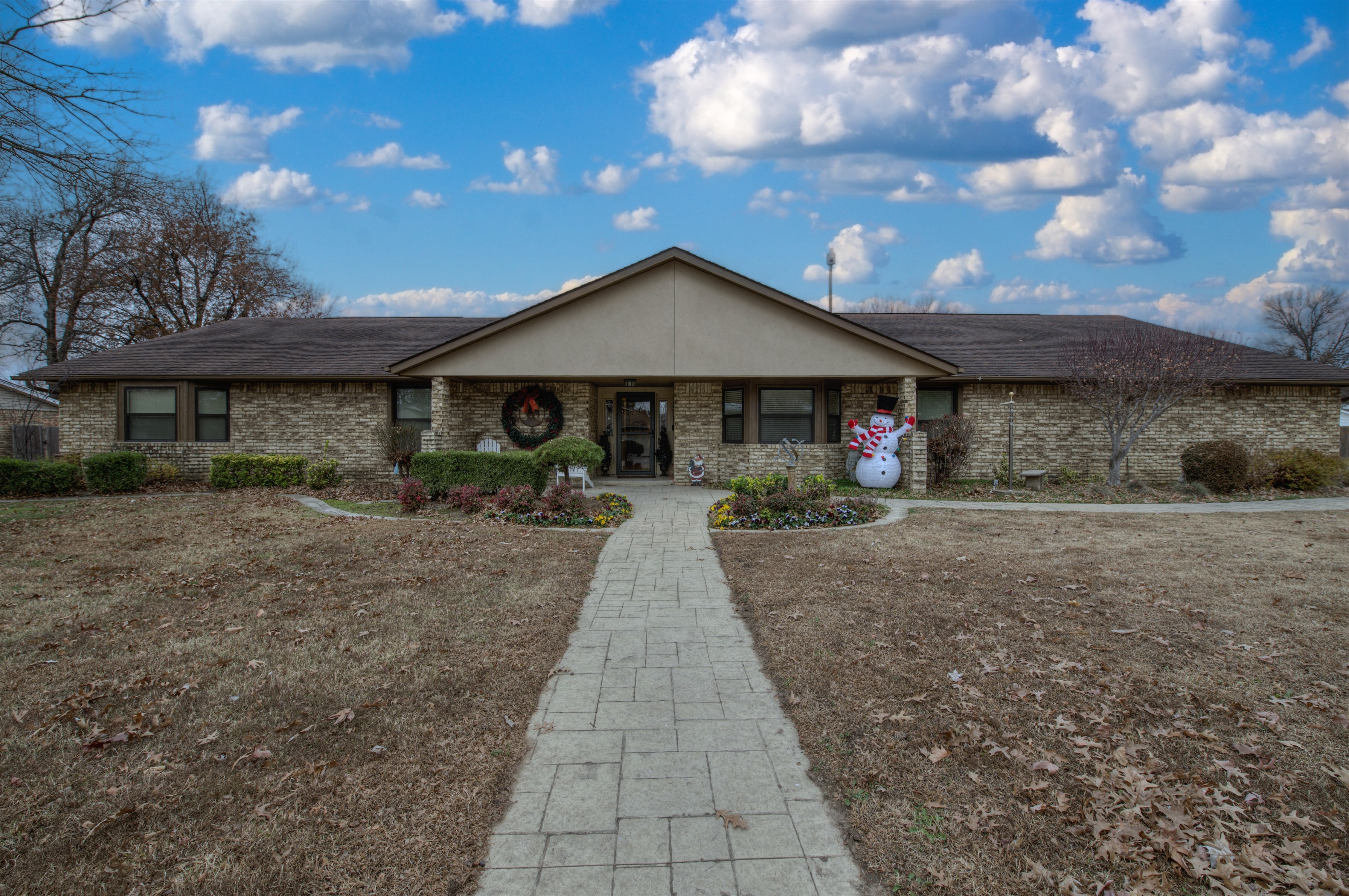 1600 Marietta Property Photo 1