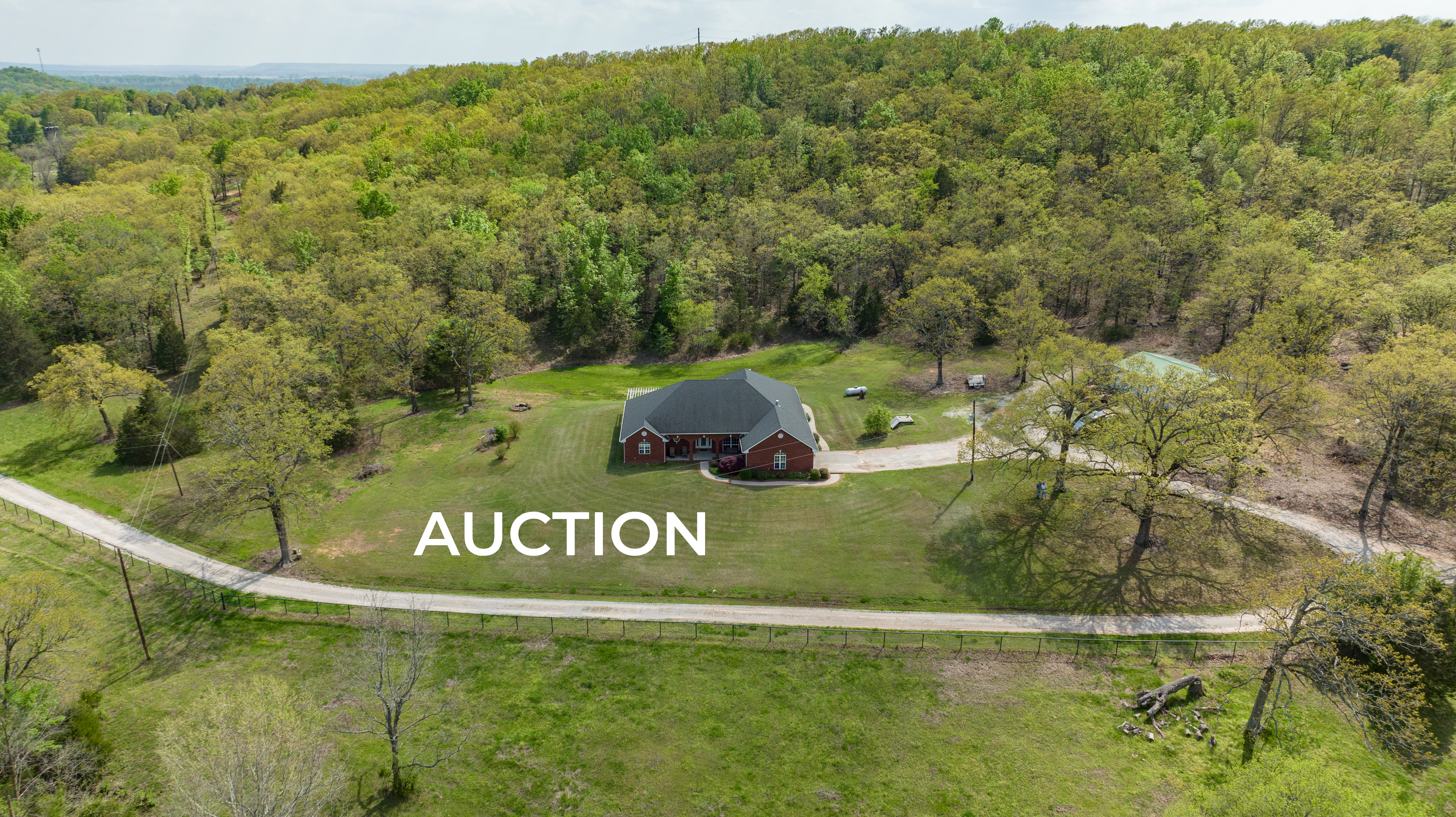 444301 E 1013 Road Property Photo 1