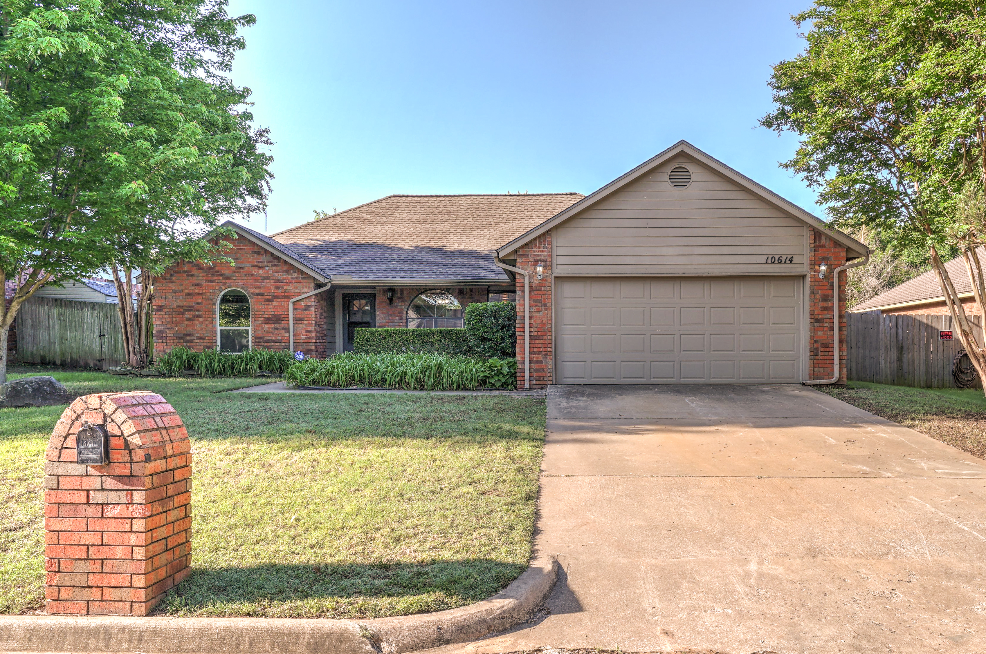 10614 E 113th Place Property Photo 1