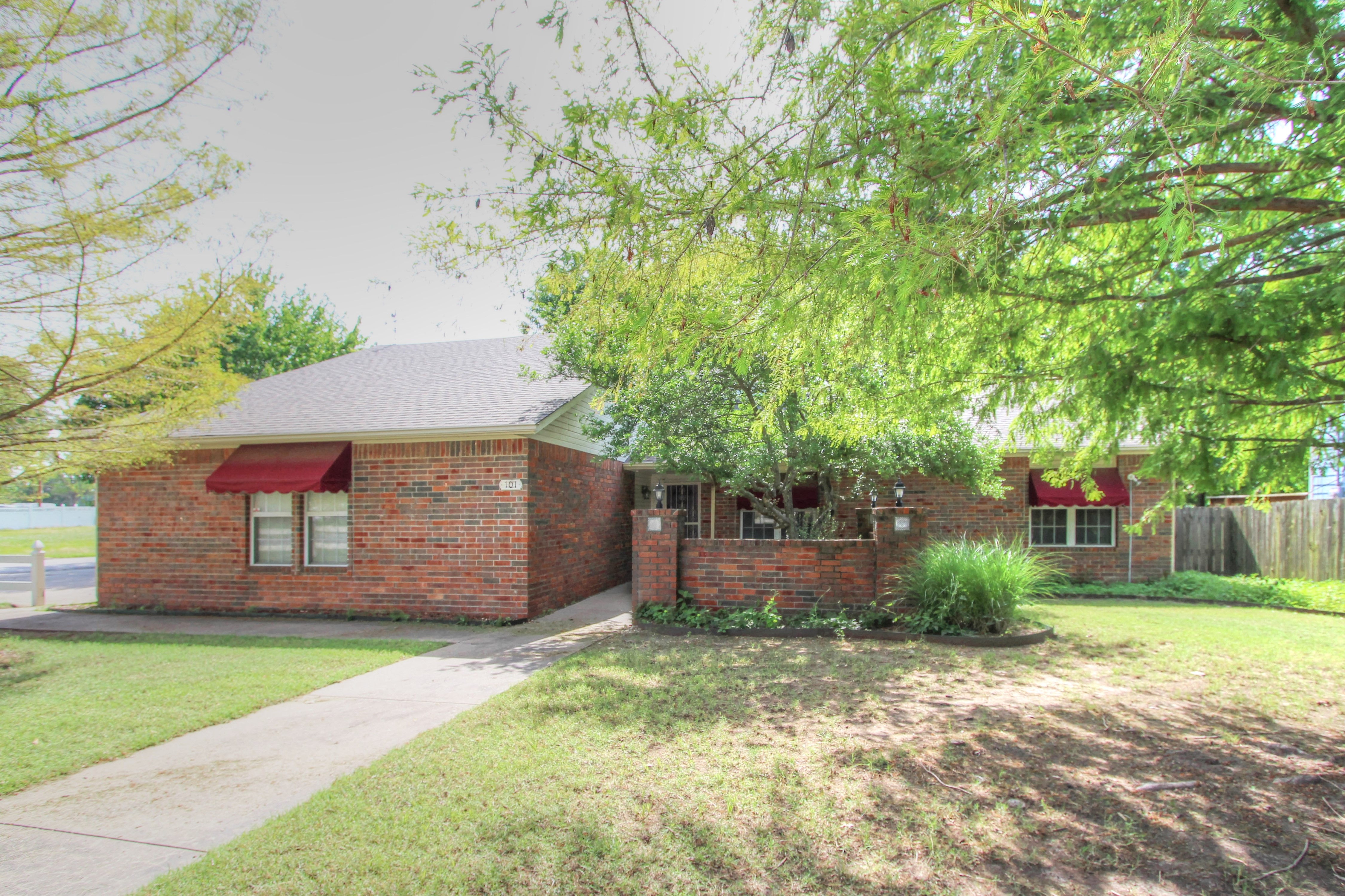 101 S Coo-Y-Yah Street Property Photo 1
