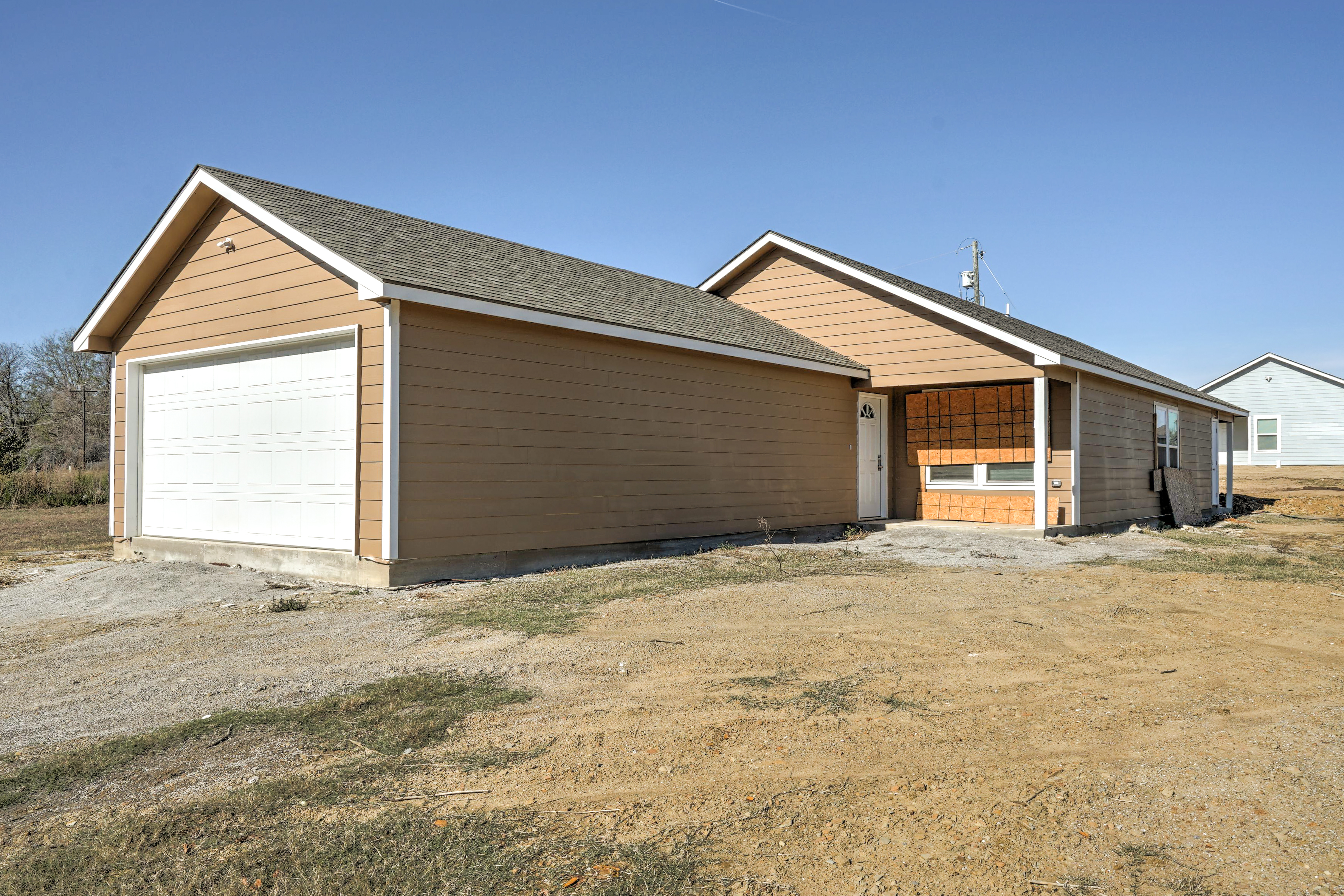 4107 W 57th Street Property Photo 1