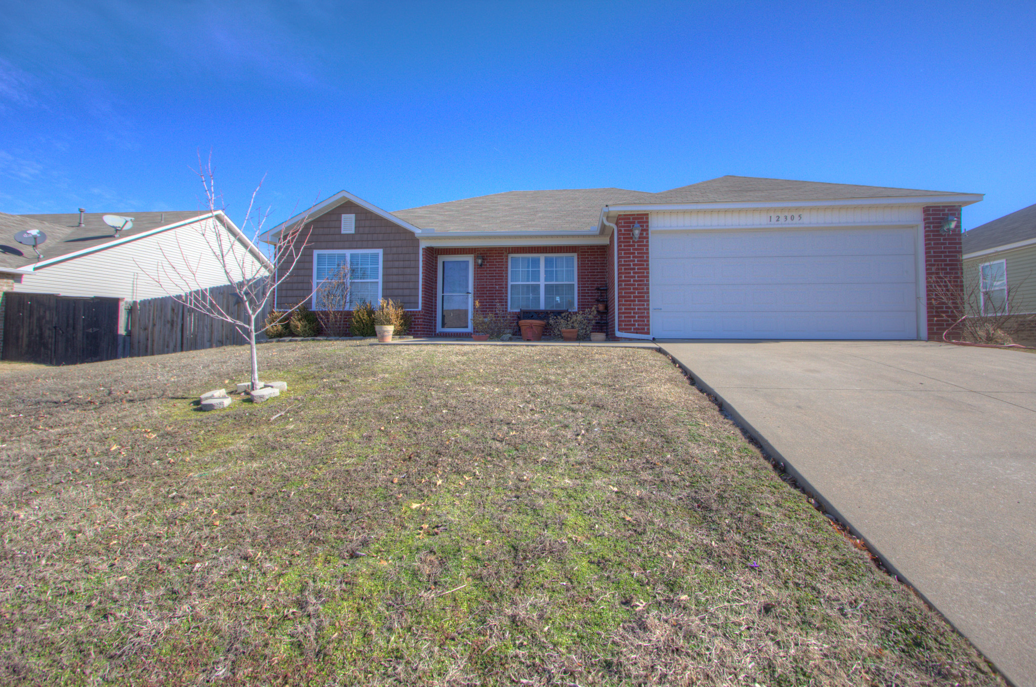 12305 N 107th Place E Property Photo 1