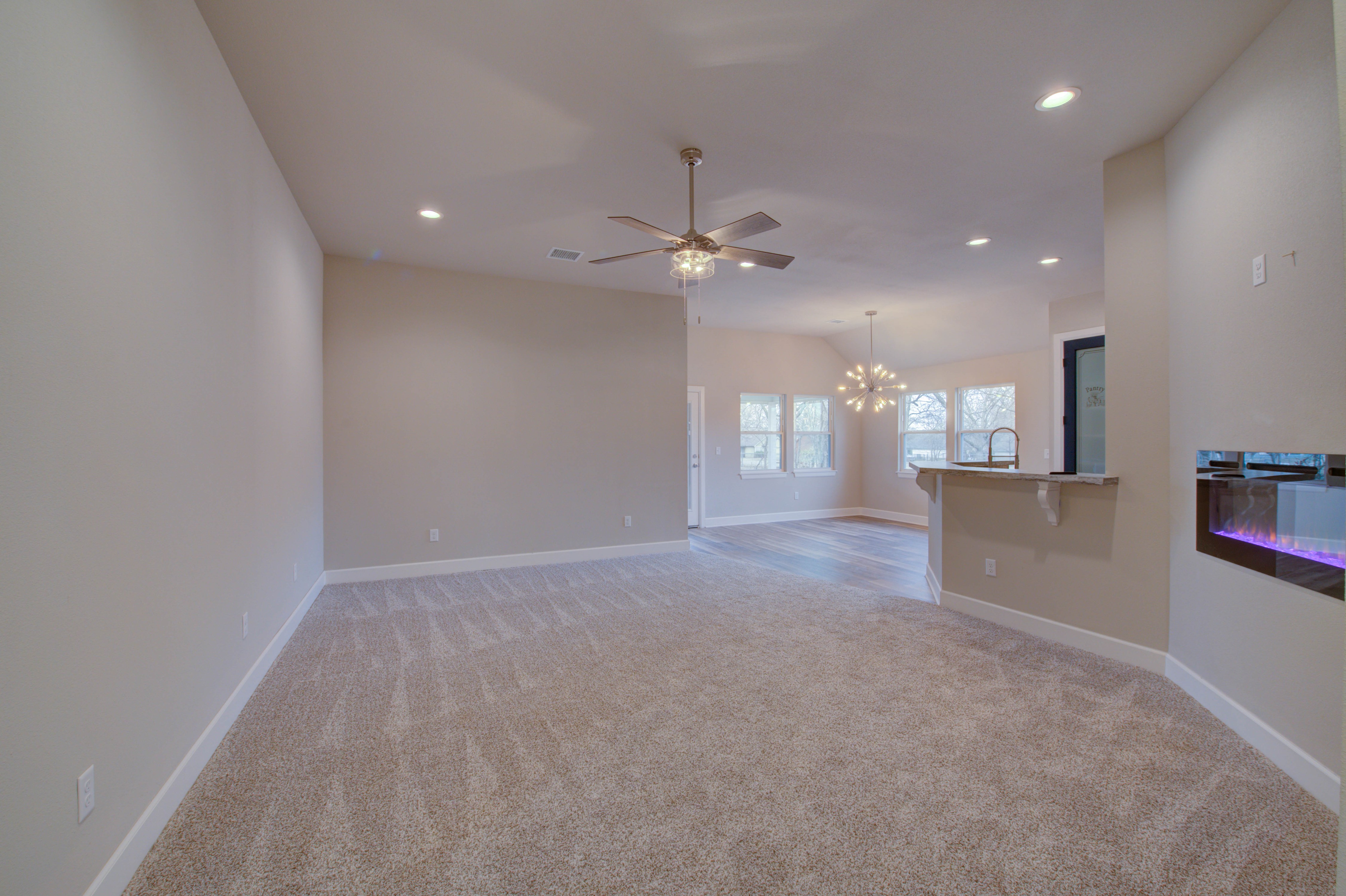 2016 N Owasso Avenue Property Photo 4