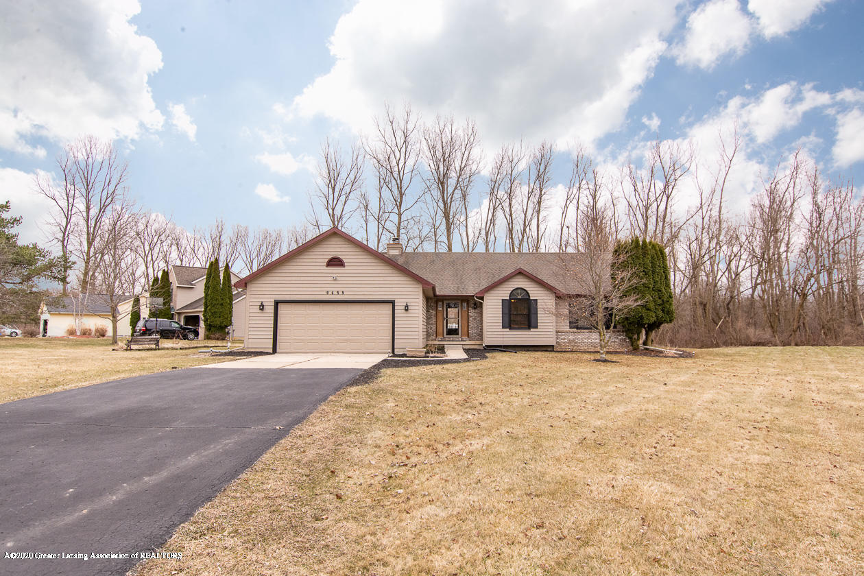 9455 Lookout Point Drive Property Photo 1