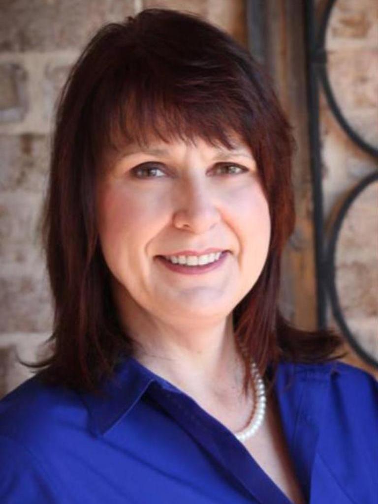 Regina Odat Profile Photo