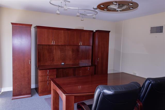 66 Monroe 101-2, 103-4 Property Photo 20